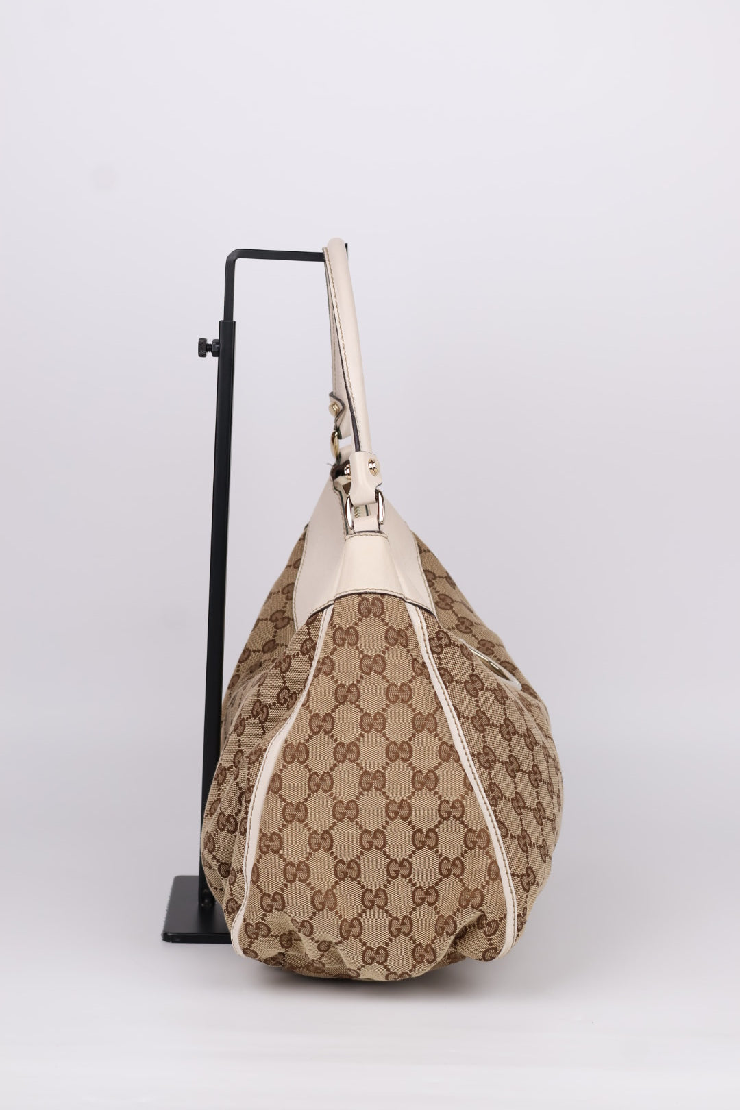 Gucci Abbey D-Ring GG Supreme