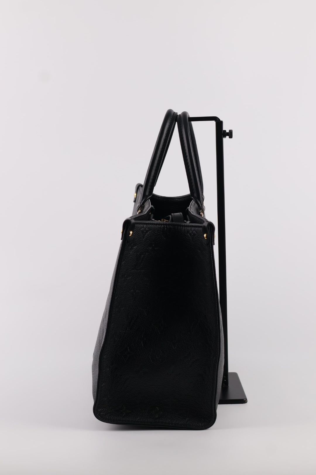 Louis Vuitton OnTheGo MM