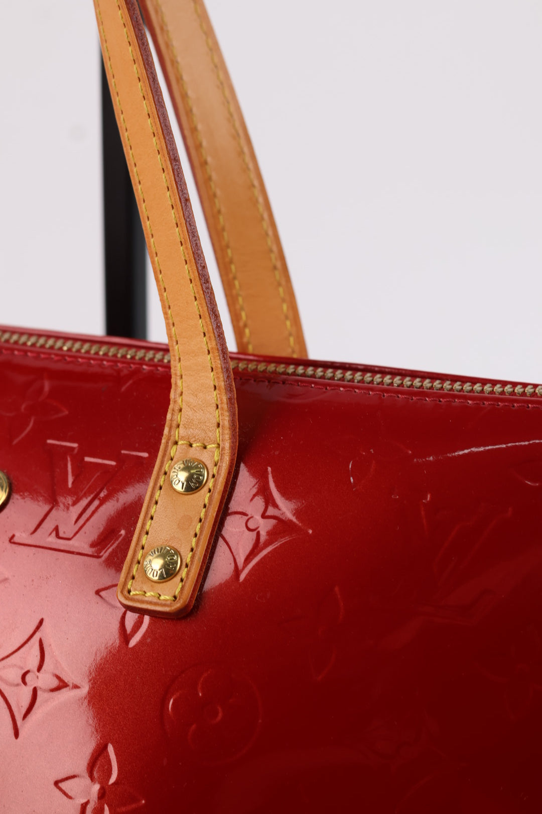 Louis Vuitton Vernis Bellevue PM Monogram