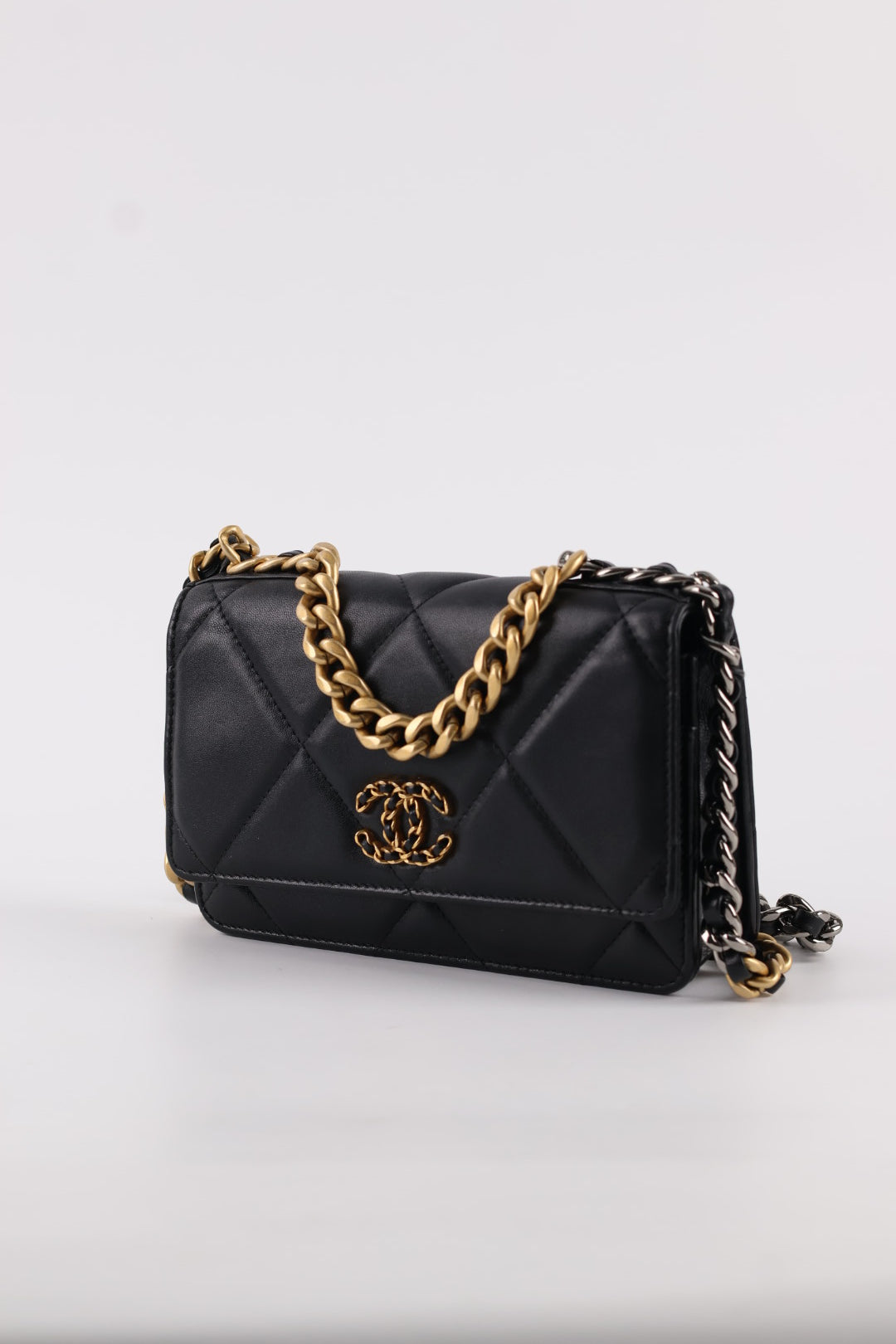 Chanel Woc 19 in Pelle