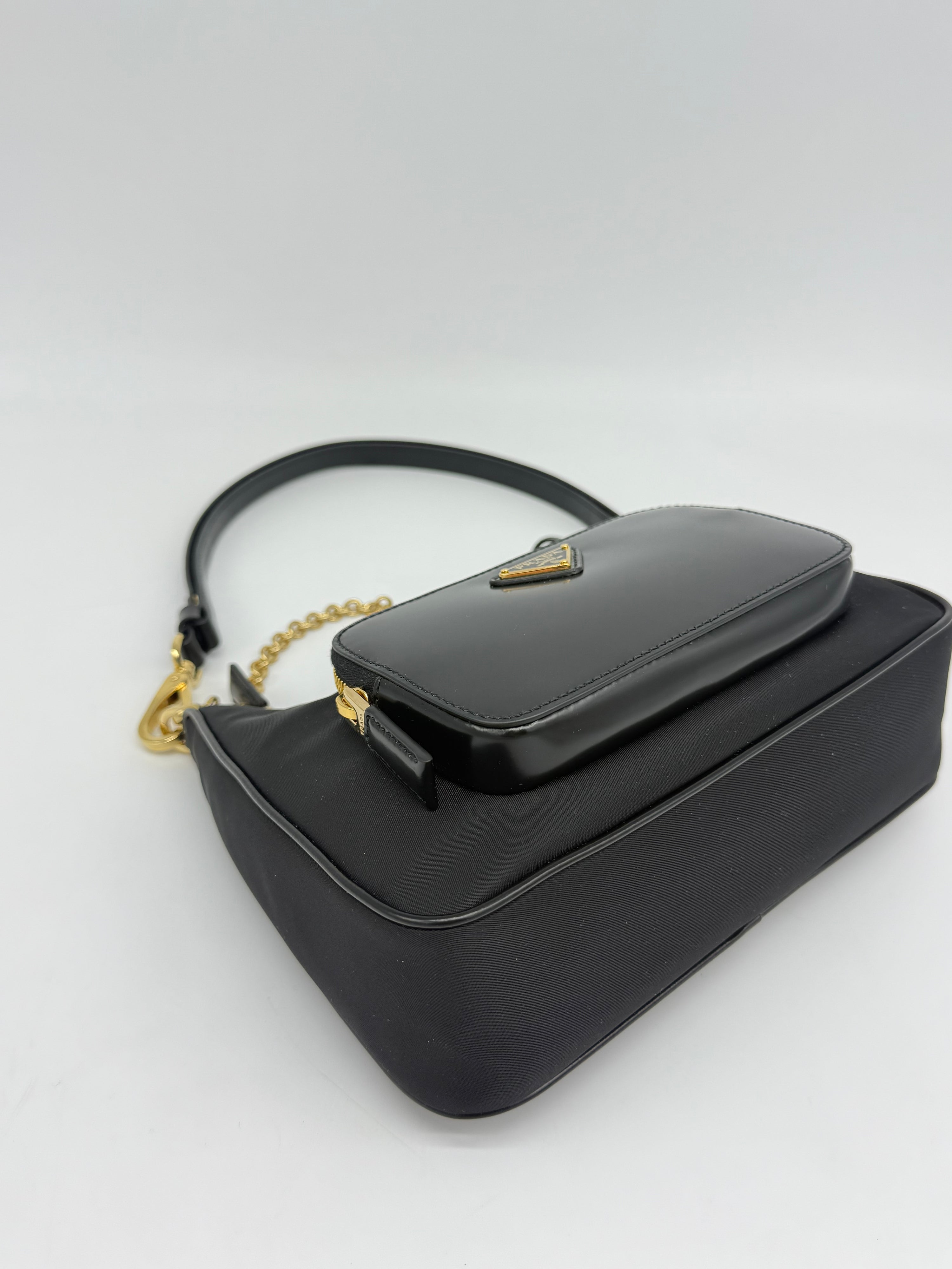 Prada Re-Edition Nylon e Pelle