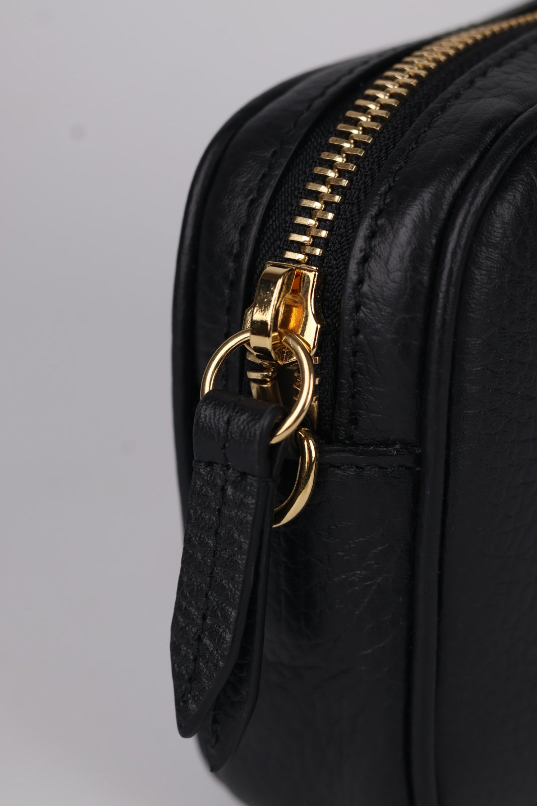 Gucci Mini Ophidia Camera Bag