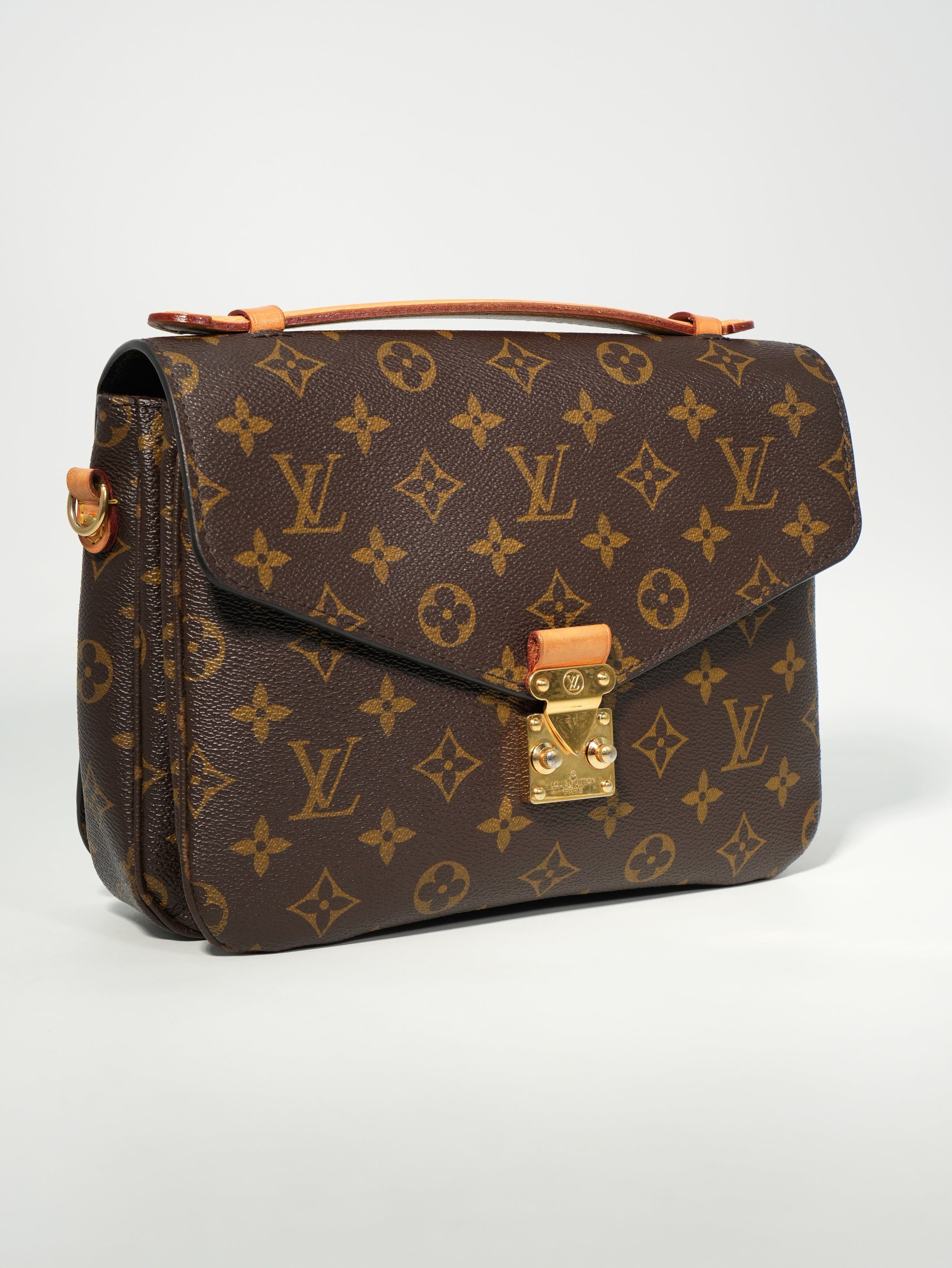 Louis Vuitton Métis Monogram