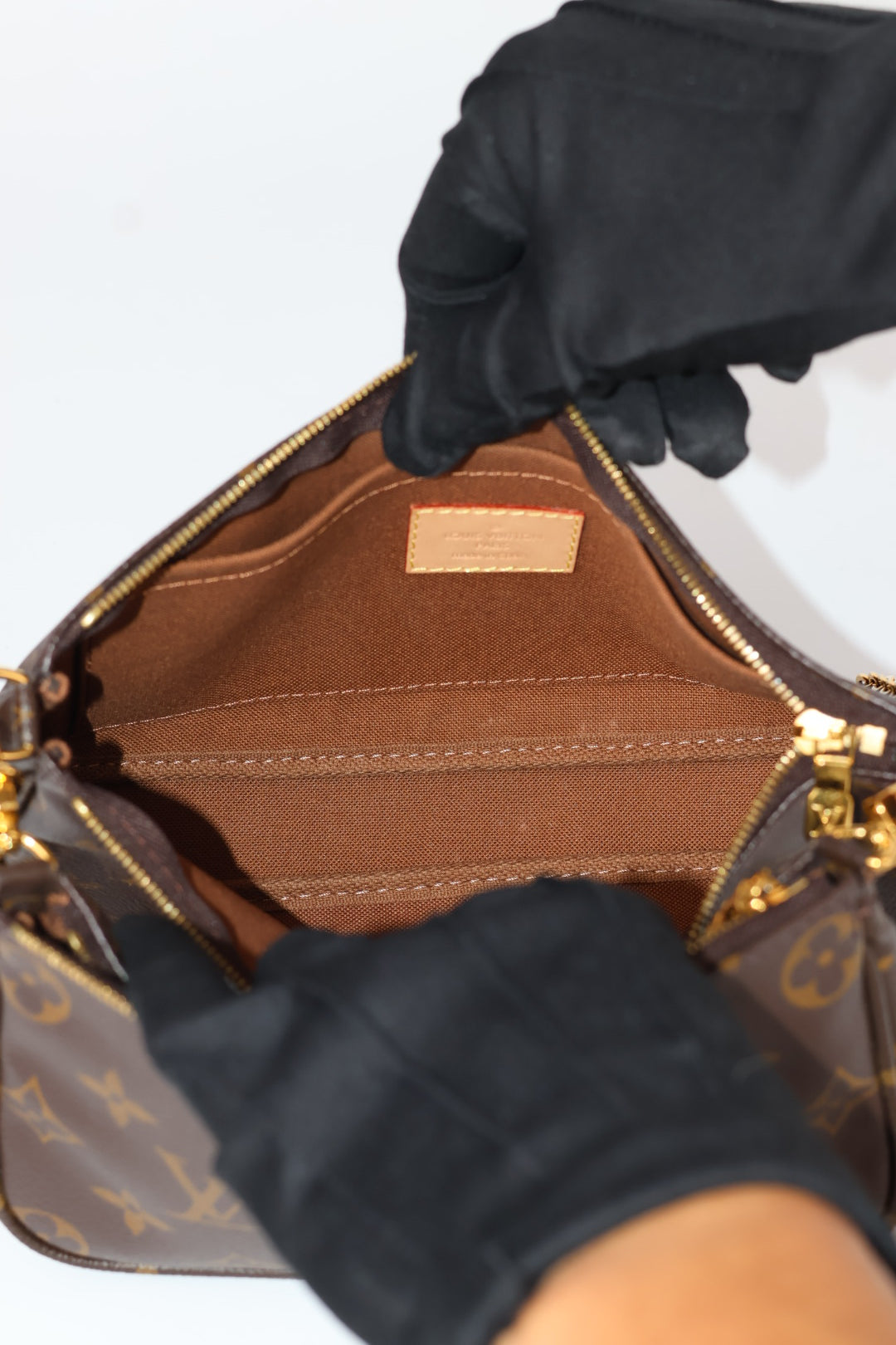 Louis Vuitton Multi Pochette Accessoires Monogram