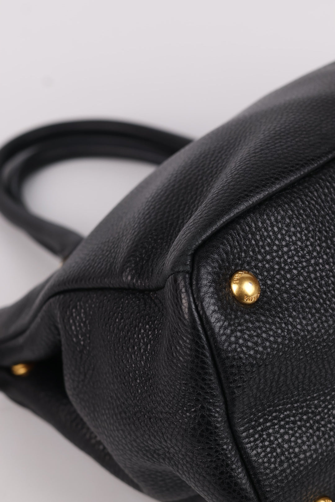 Prada Tote in Pelle Martellata