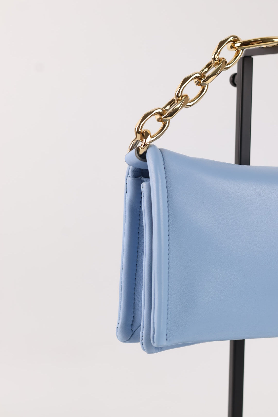 Valentino Pochette V Logo Chain