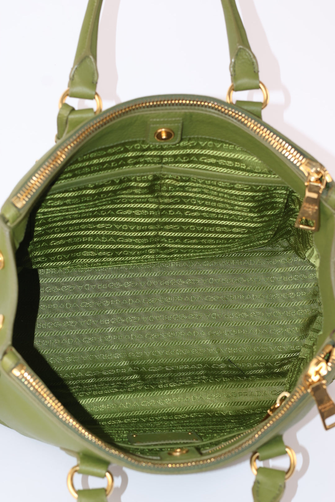 Prada Tote in Pelle Verde