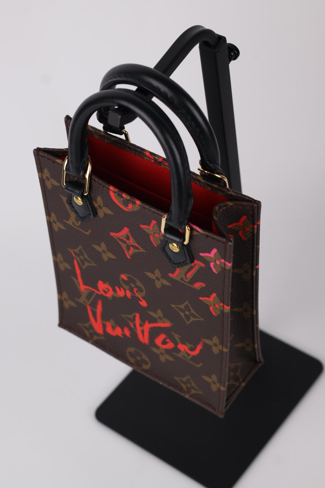 Louis Vuitton Mini Sac Plat Fall in Love