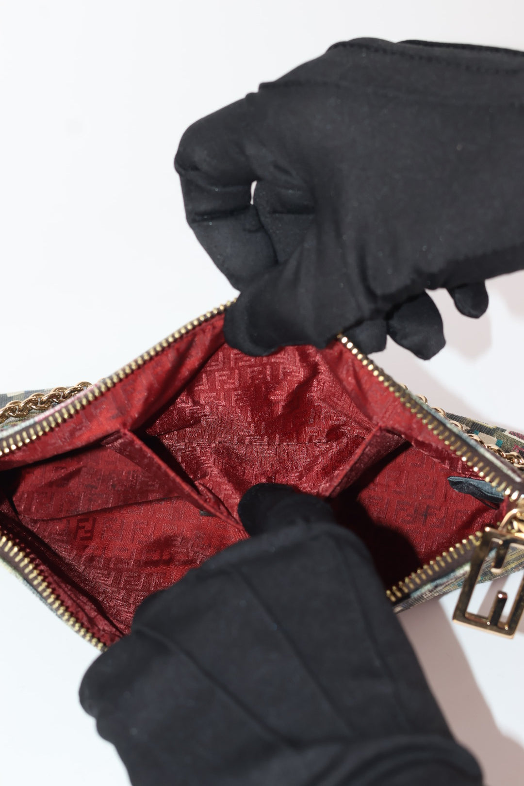 Fendi Chain Pochette FF Multicolor