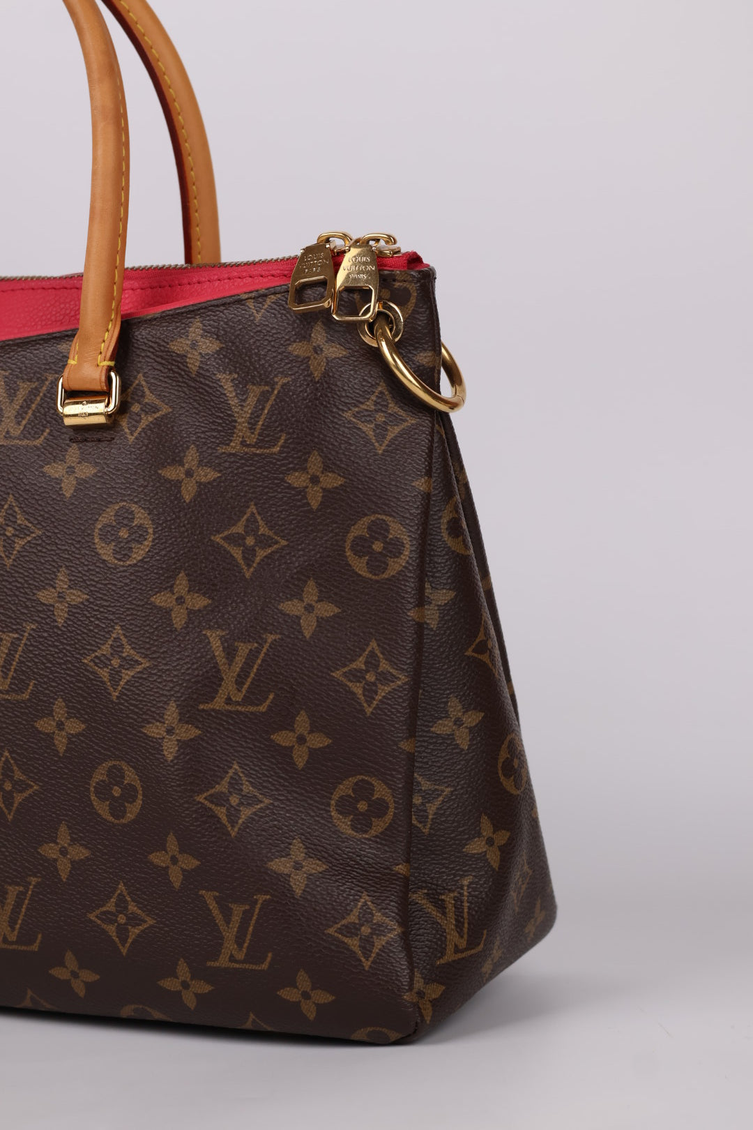 Louis Vuitton Pallas Tote Monogram