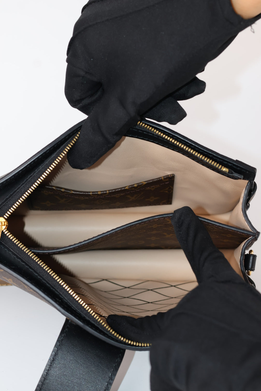 Louis Vuitton Trunk Malle