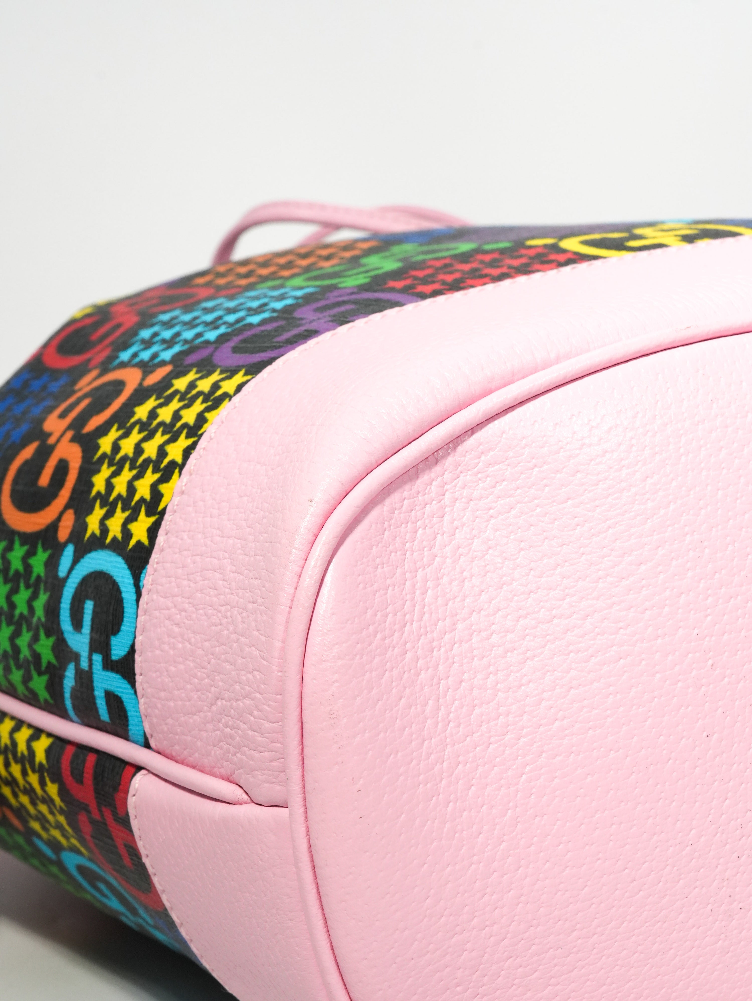 Gucci Bucket Psychedelic