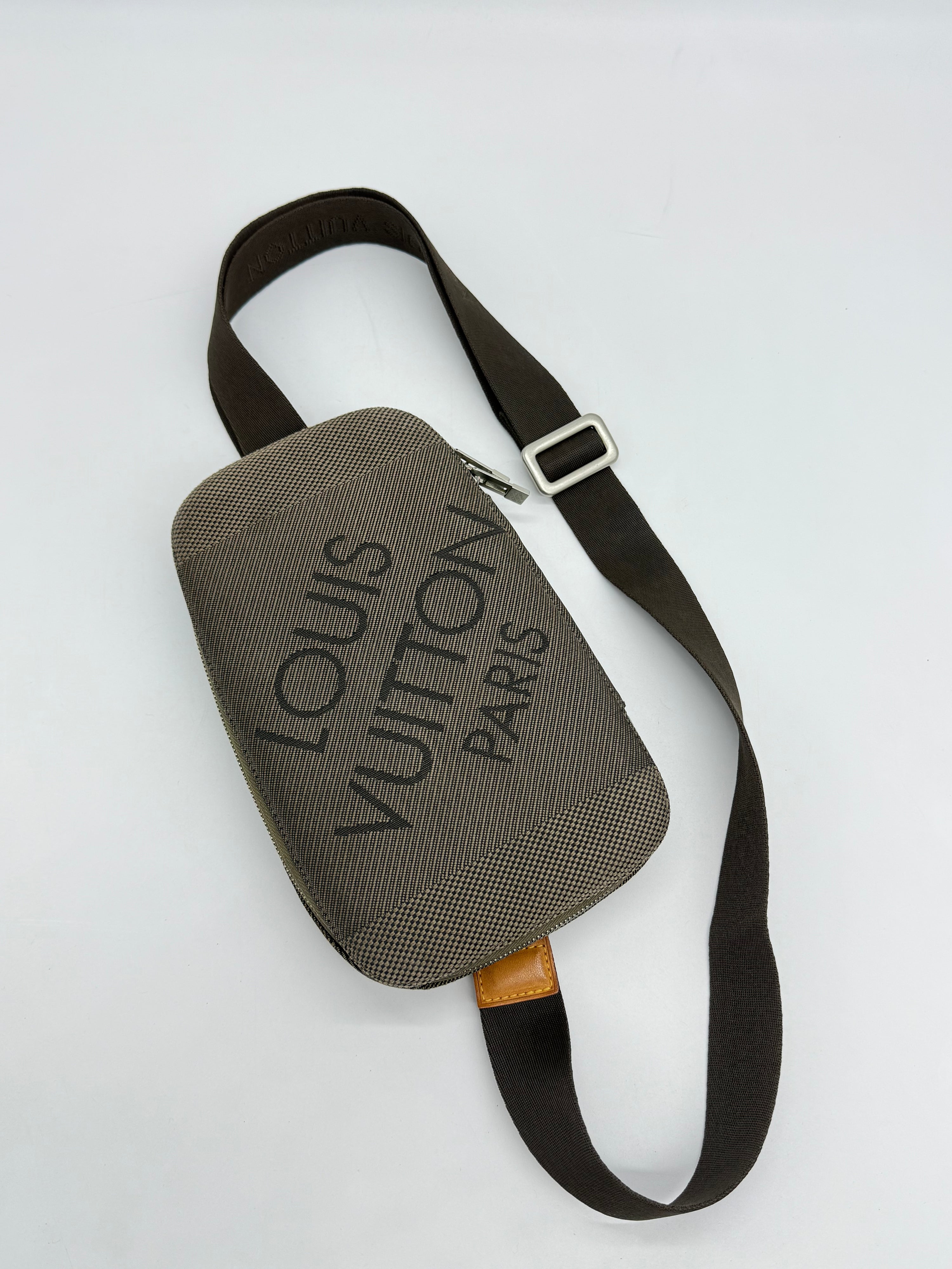 Louis Vuitton Marsupio Damier Geant