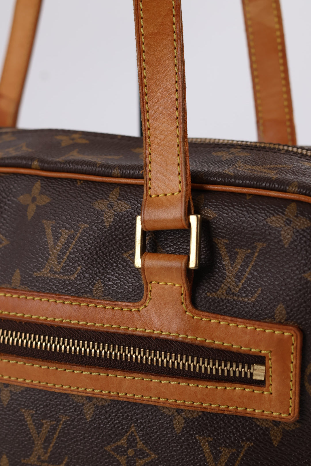 Louis Vuitton Cité GM Monogram