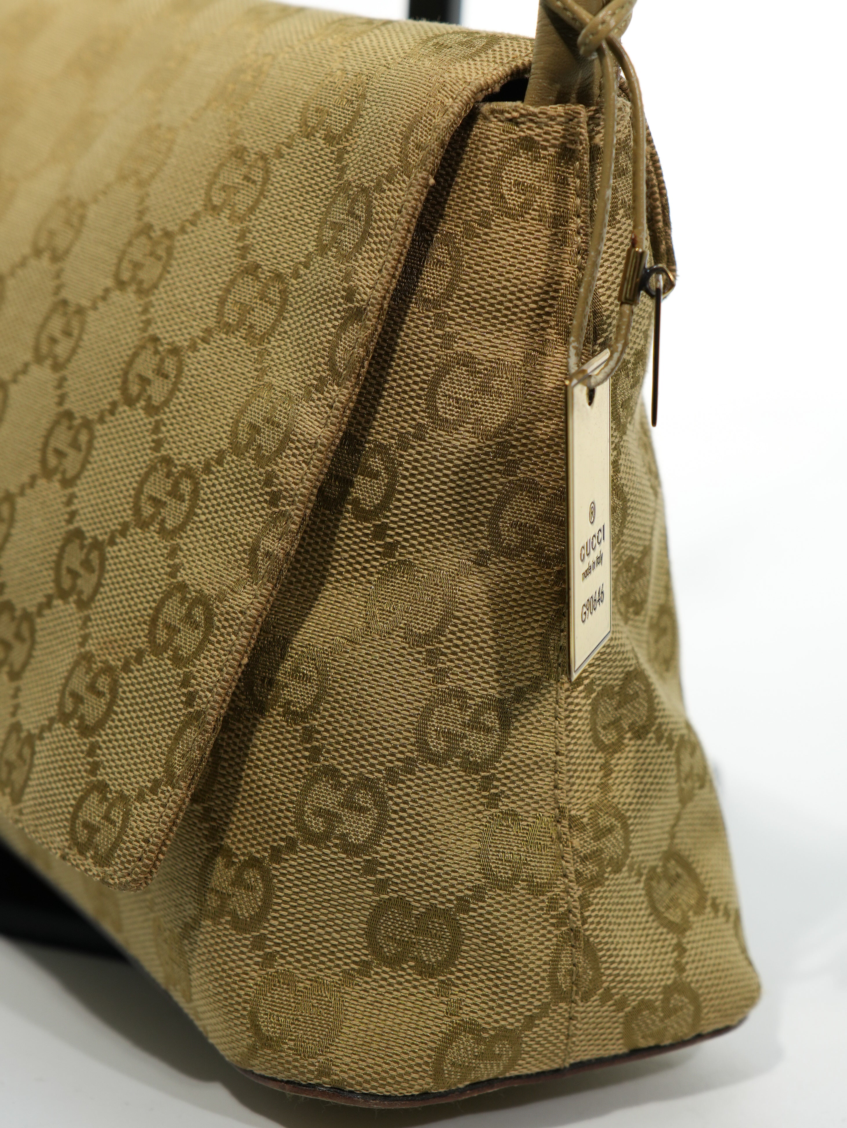 Gucci A Spalla GG Wave Vintage