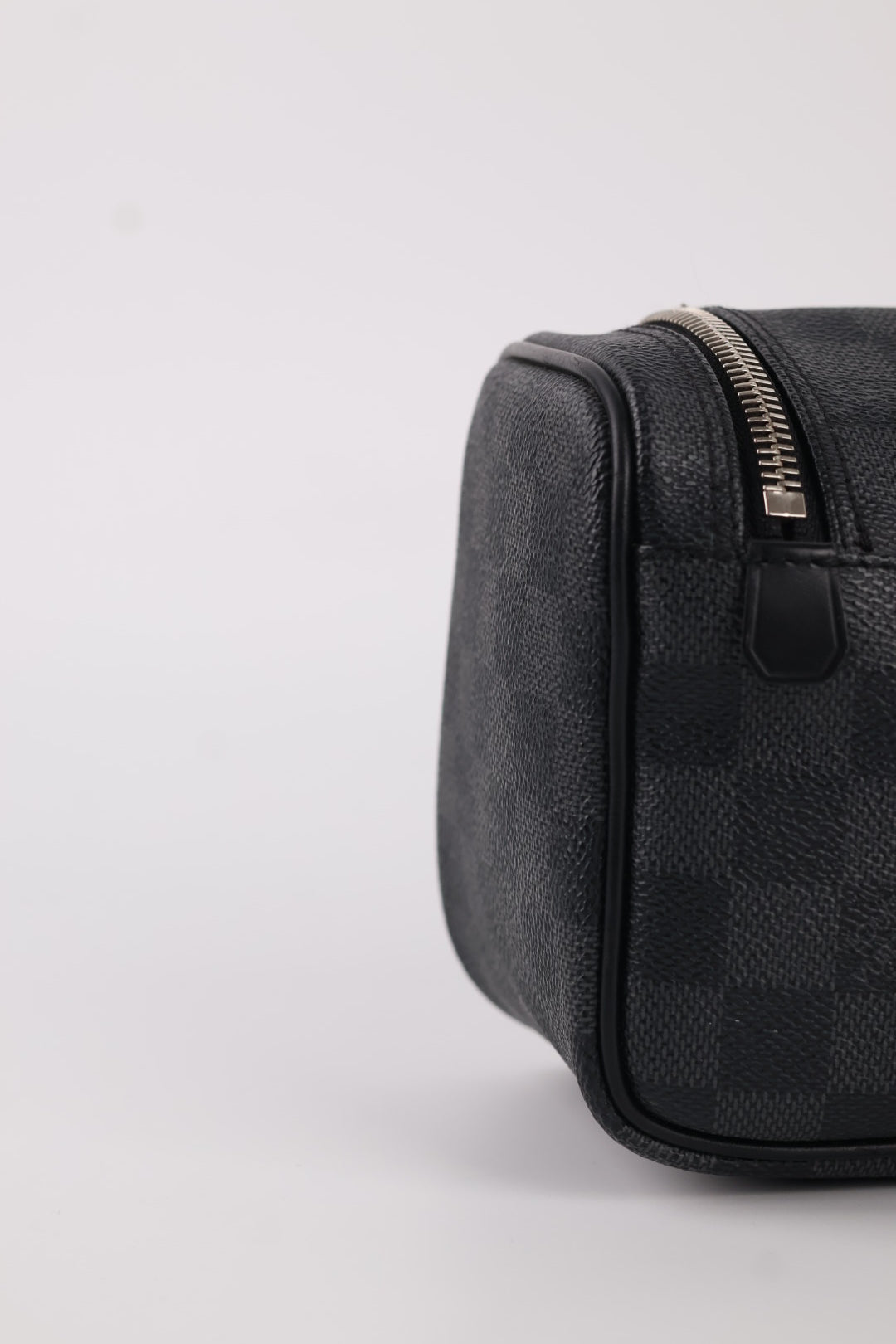 Louis Vuitton Pouch Toilette Damier Graphite