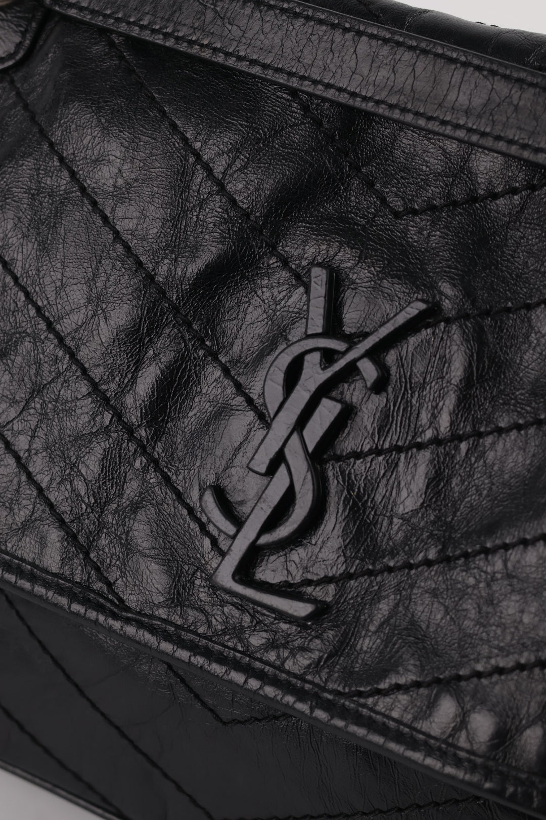 Saint Laurent Niki Media