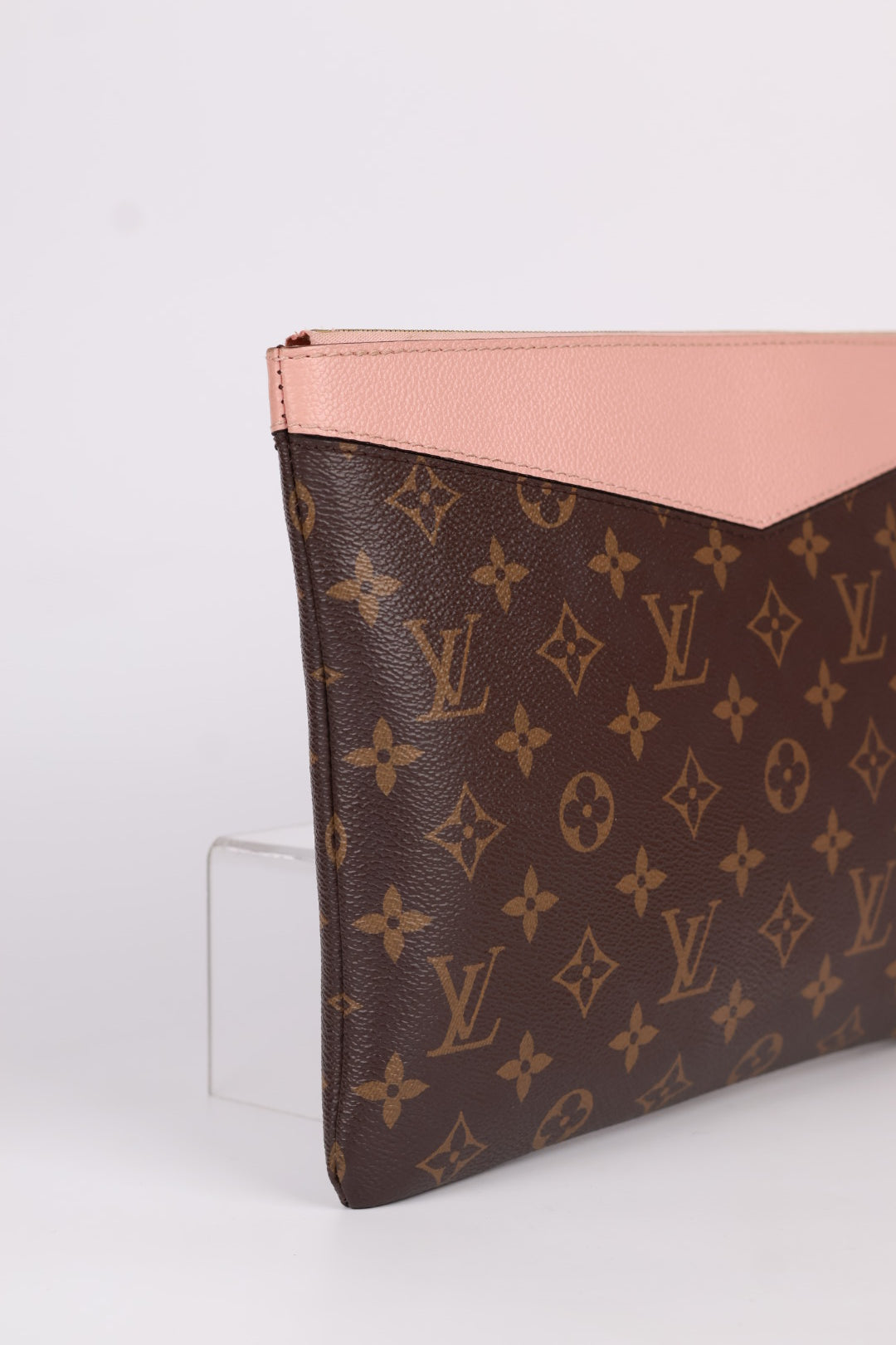 Louis Vuitton Daily Pouch Monogram