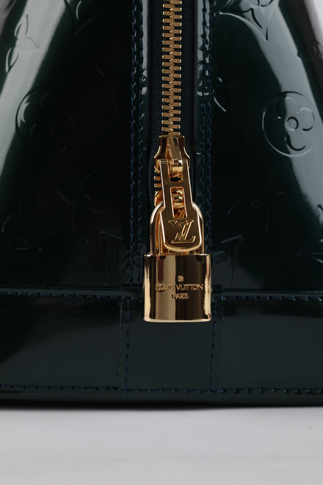 Louis Vuitton Alma GM Vernis