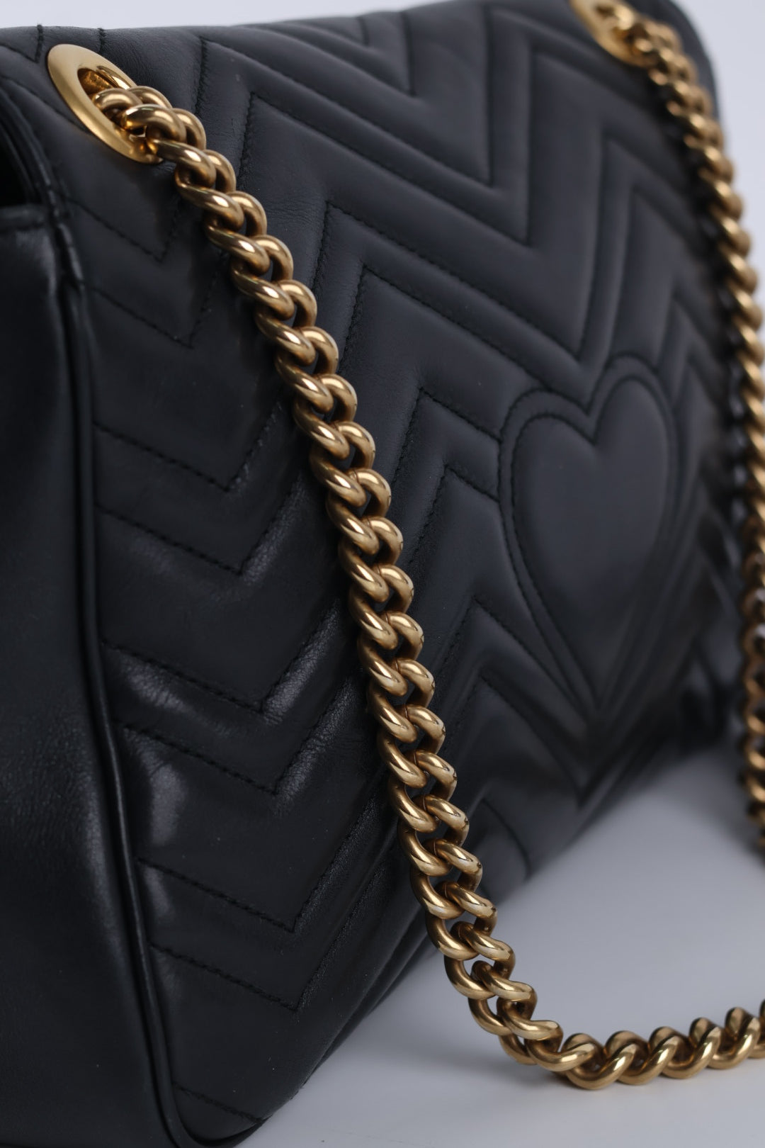 Gucci Marmont Grande Matelassé