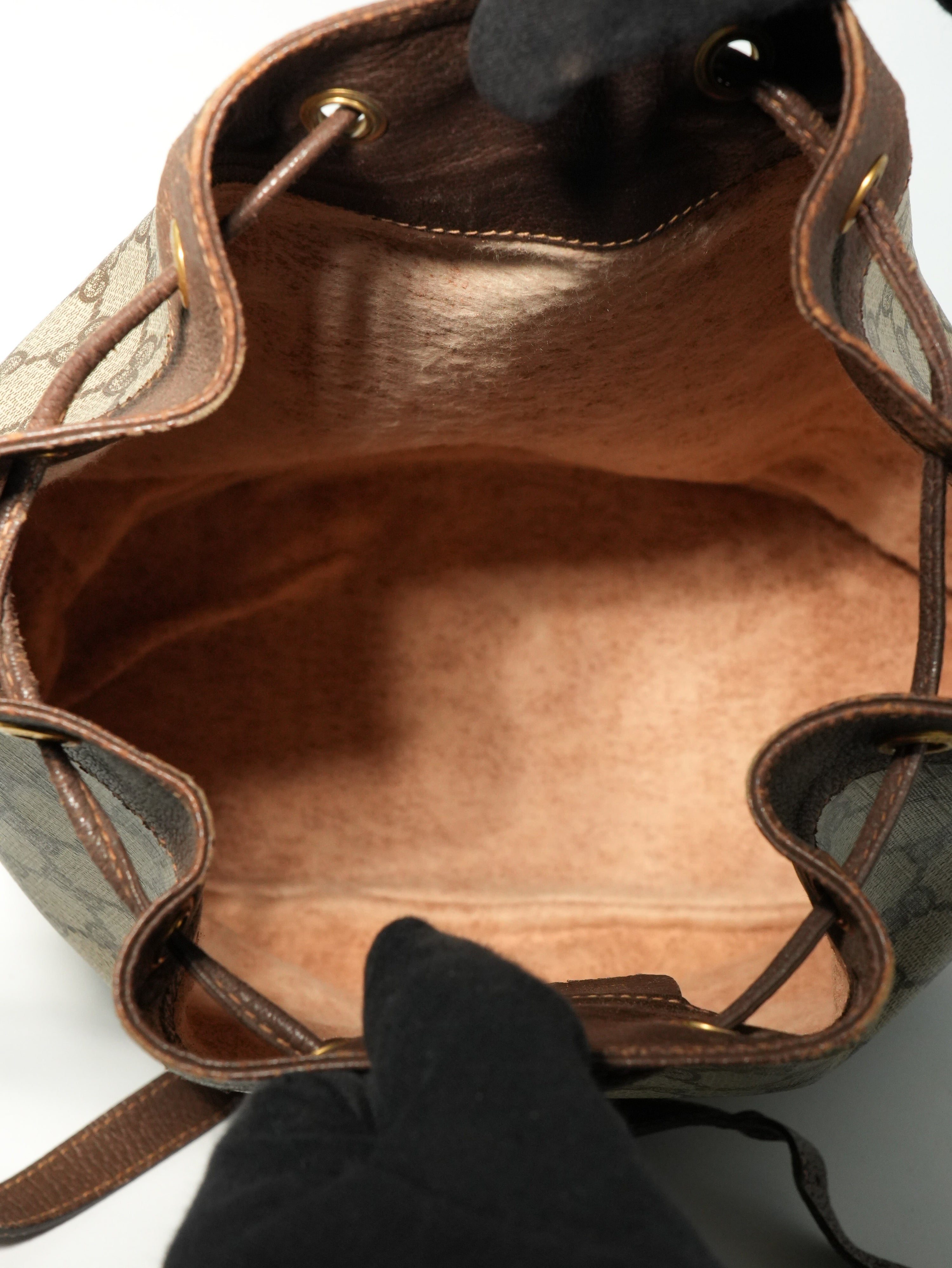 Gucci Bucket GG Supreme Vintage
