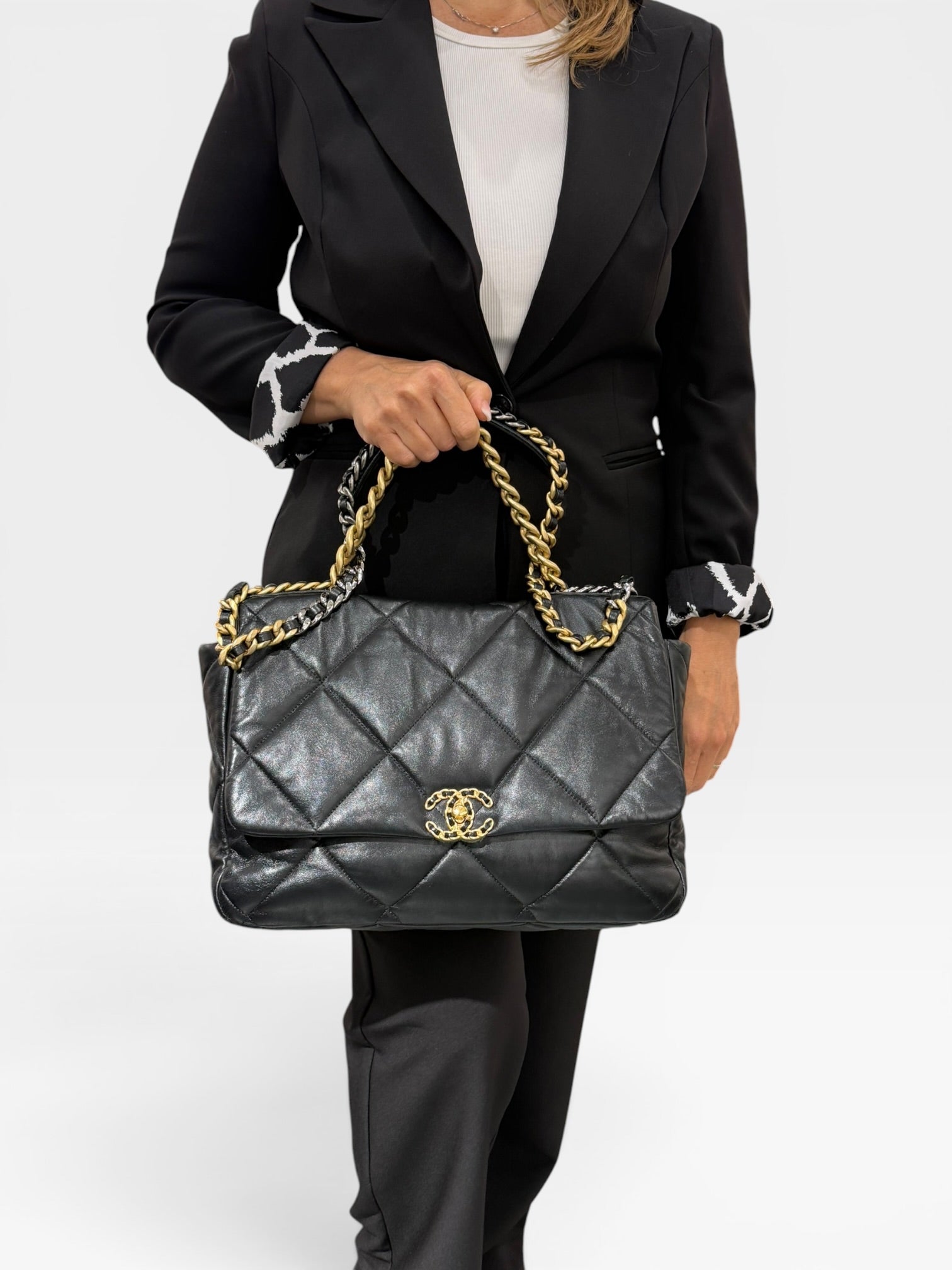 Chanel 19 Large in Pelle