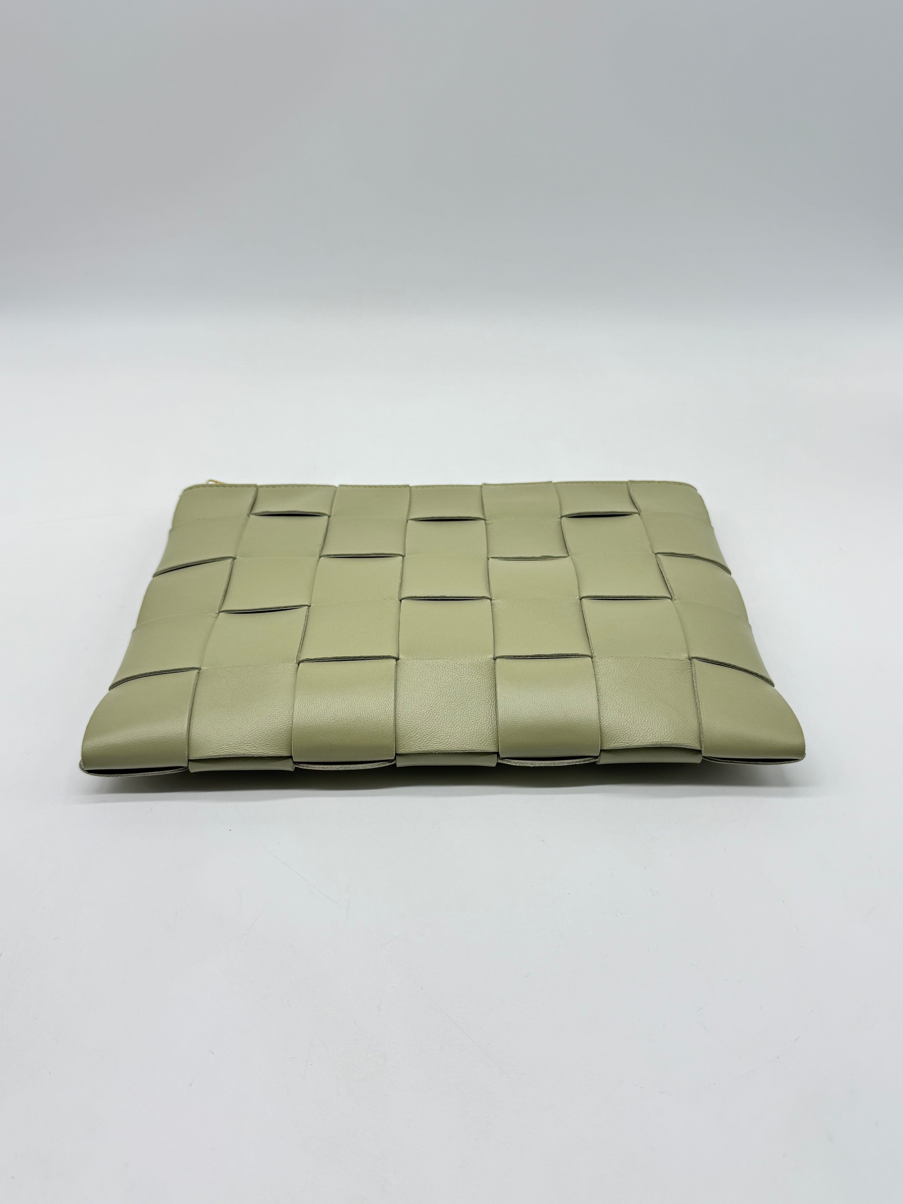 Bottega Veneta Pouch Cassette Media