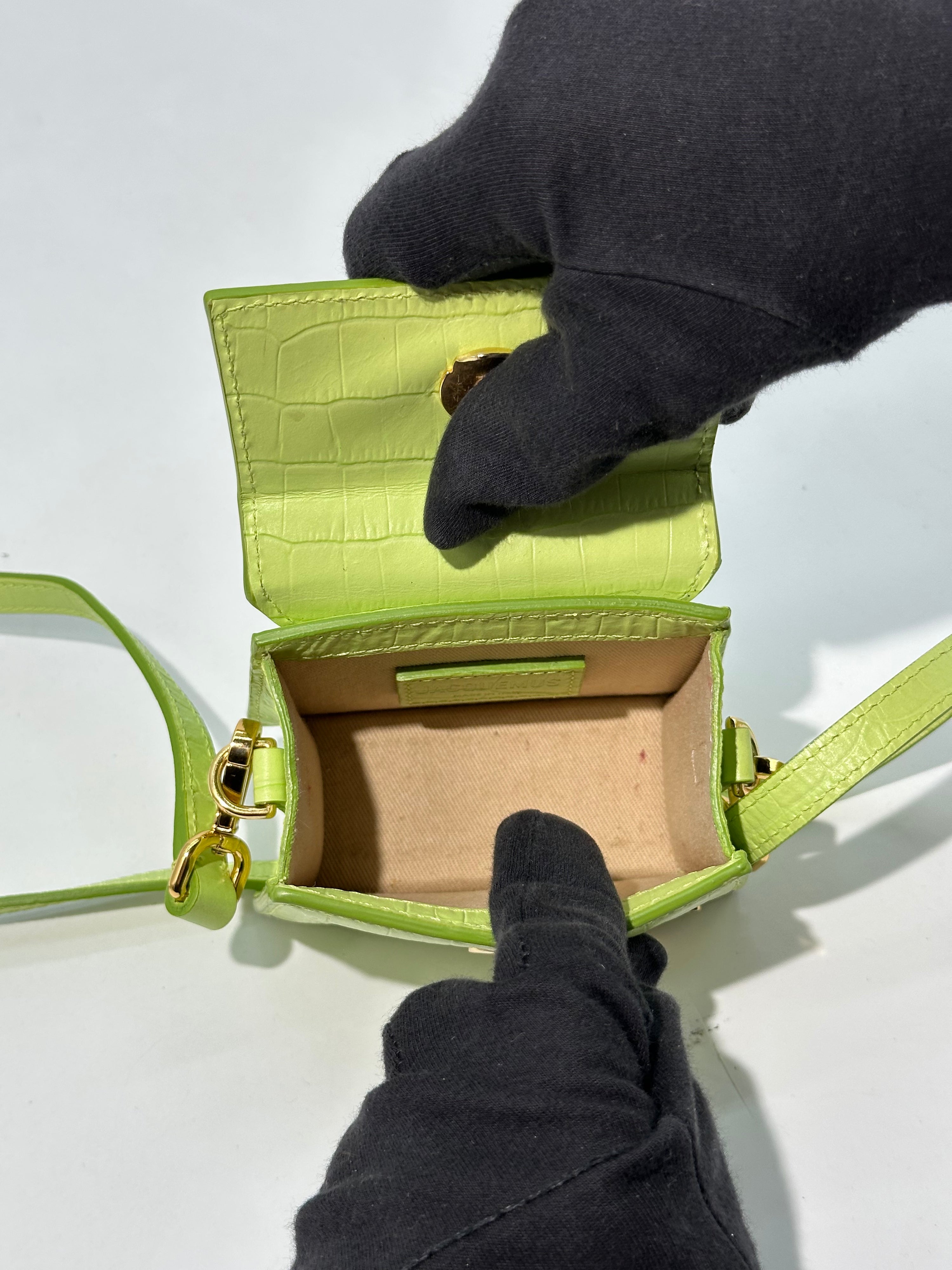 Jacquemus Le Chiquito