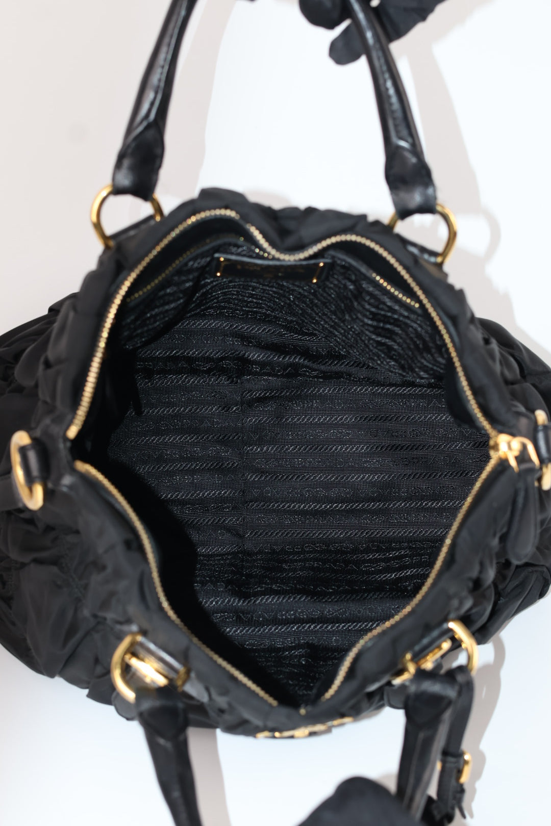 Prada Tote Gaufré Nylon