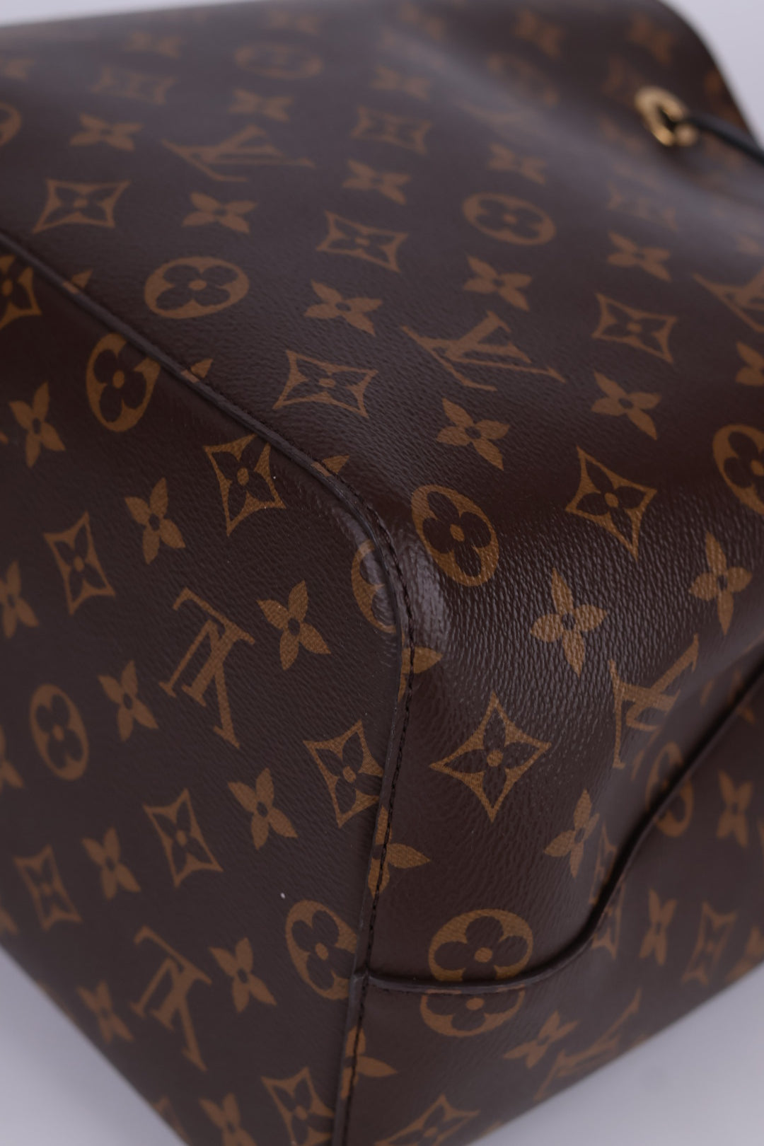 Louis Vuitton Neo Noé MM Monogram