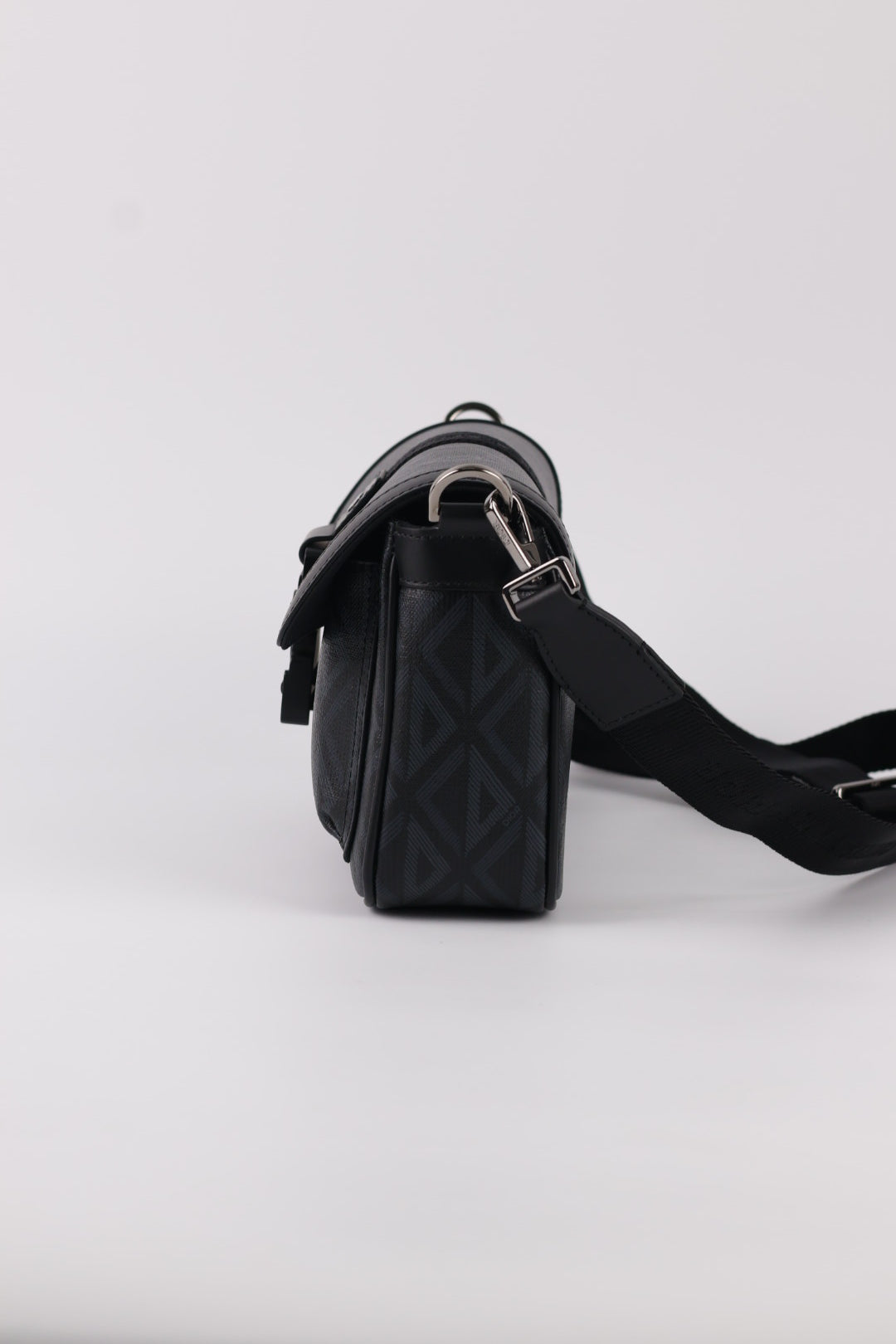 Dior Messenger Hit the Road Diamond