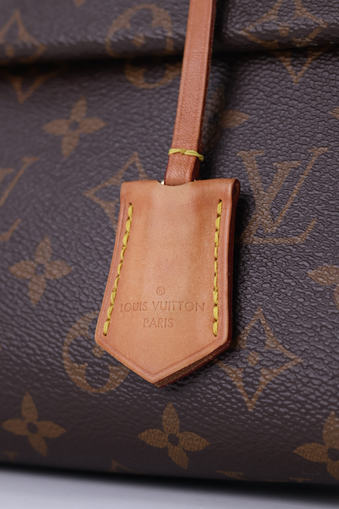 Louis Vuitton Cluny BB Monogram