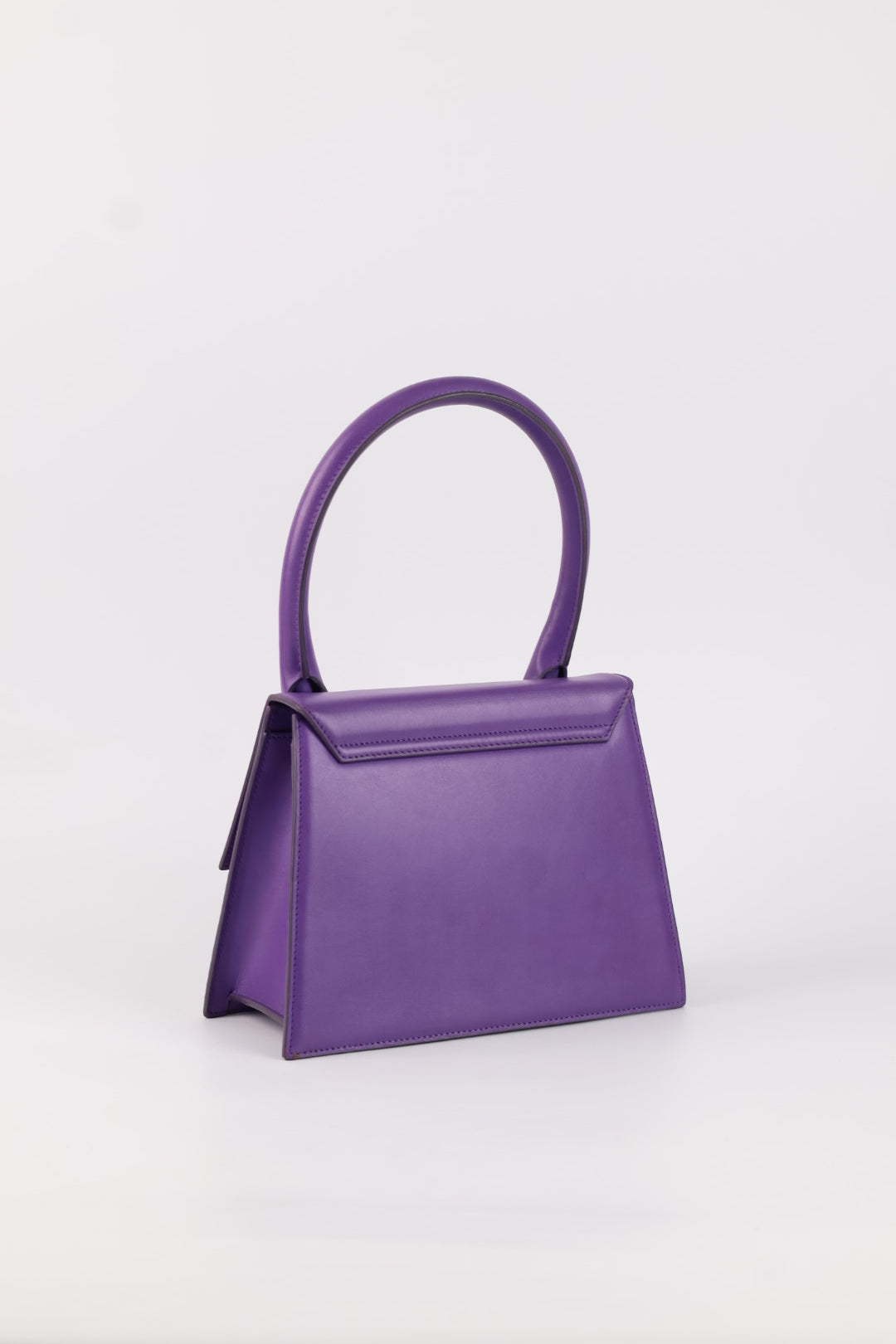 Jacquemus Le Grand Chiquito