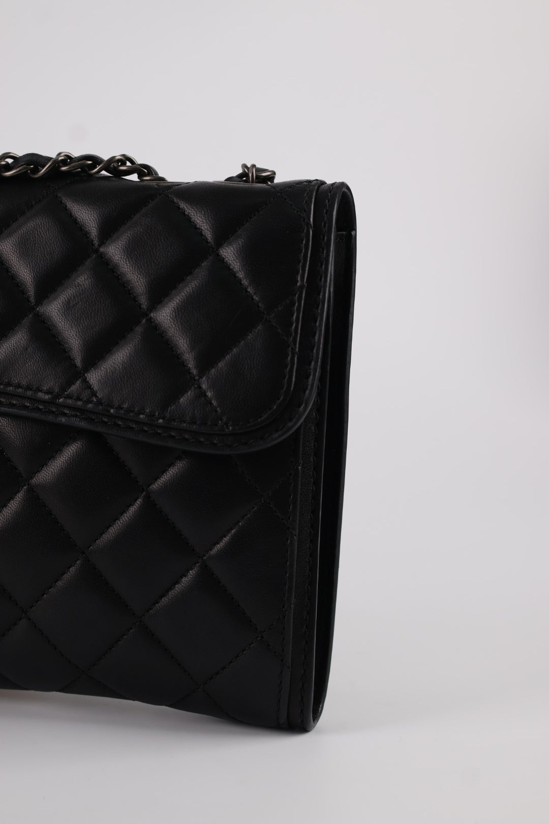 Chanel Classic East West Matelassé