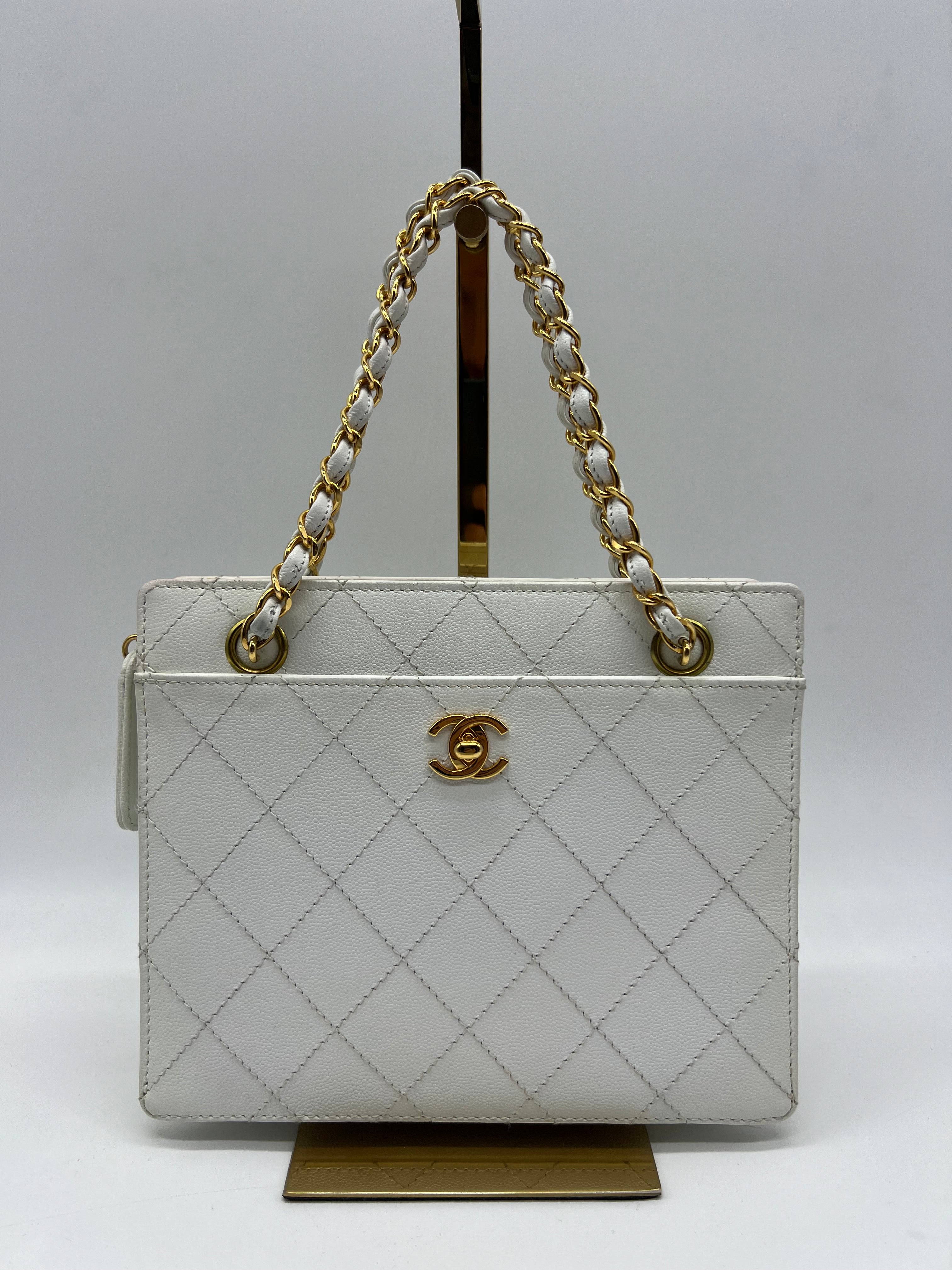 Chanel Tote Bag Vintage Caviar