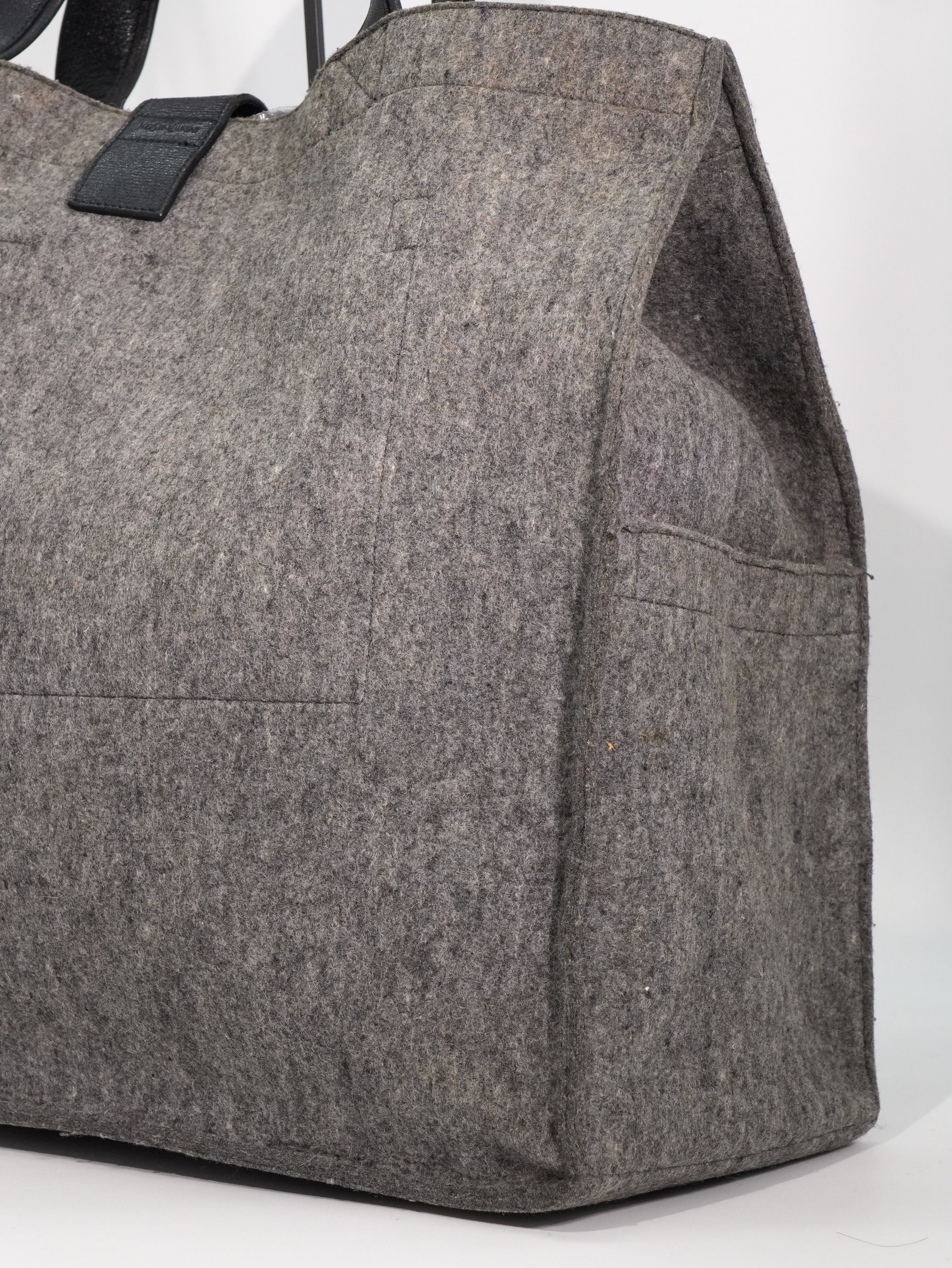 Saint Laurent Maxi Tote Lana