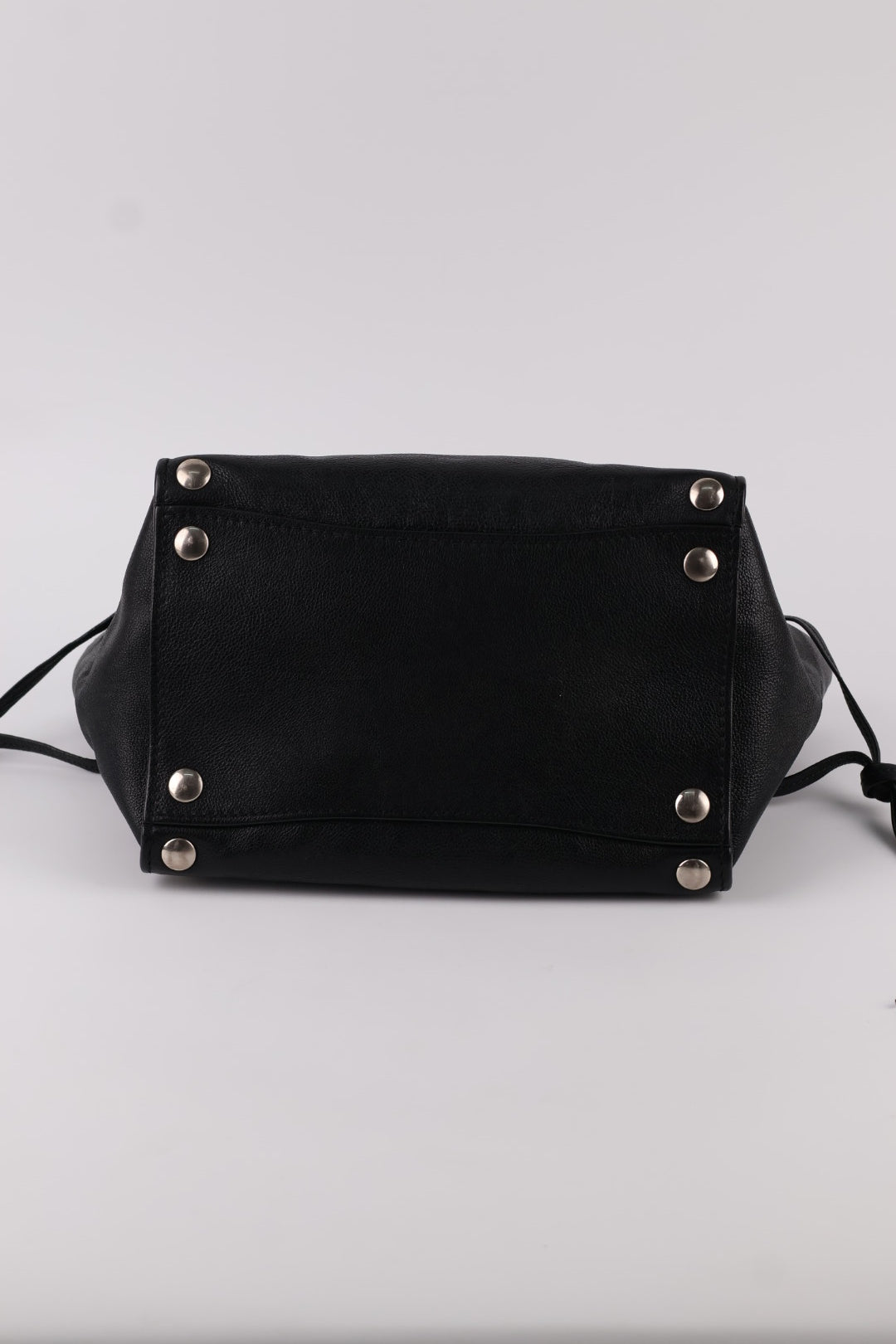 Prada Tote in Pelle Borchie