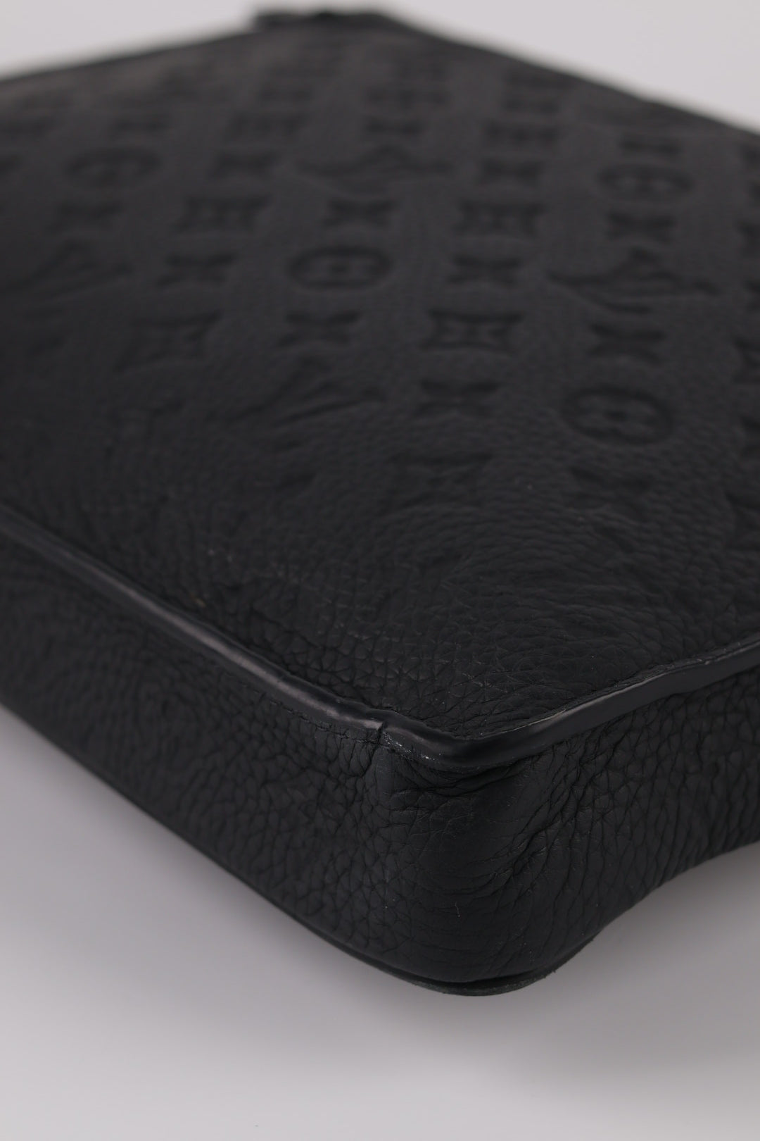 Louis Vuitton Valigetta S Lock Empreinte