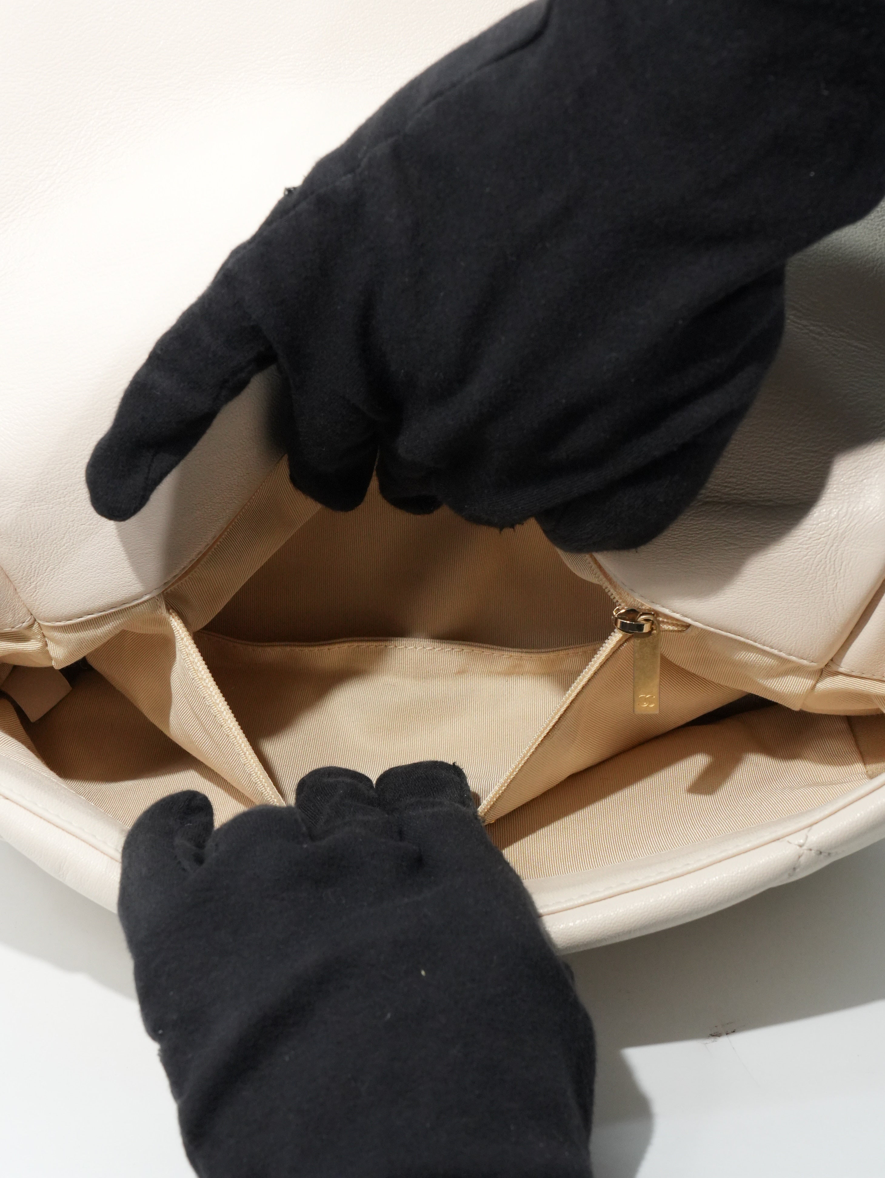 Chanel 19 Large in Pelle d’Agnello