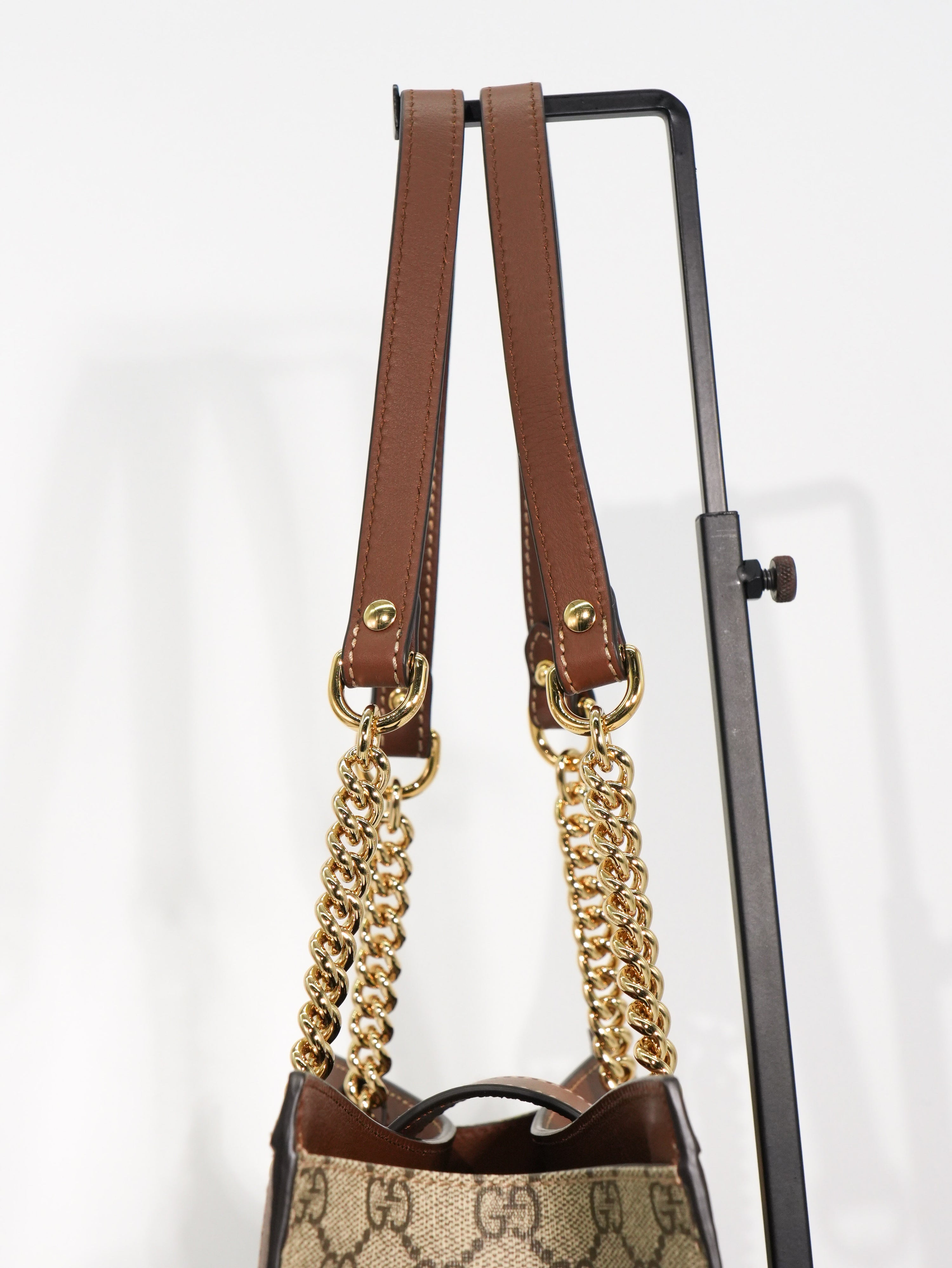 Gucci Padlock Grande GG Supreme