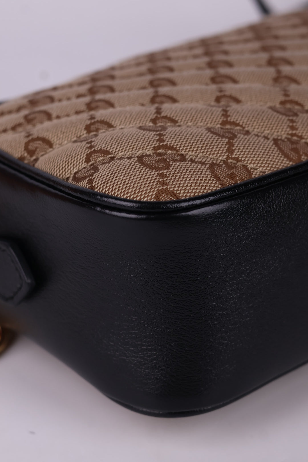 Gucci Marmont Camera Bag GG Wave