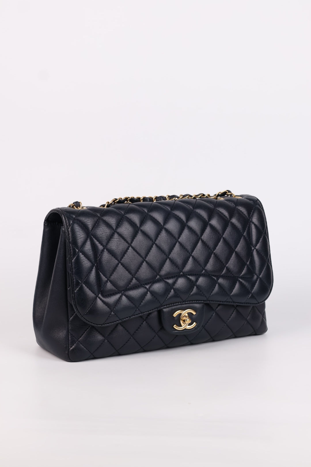 Chanel Madamoiselle Grande Matelassé