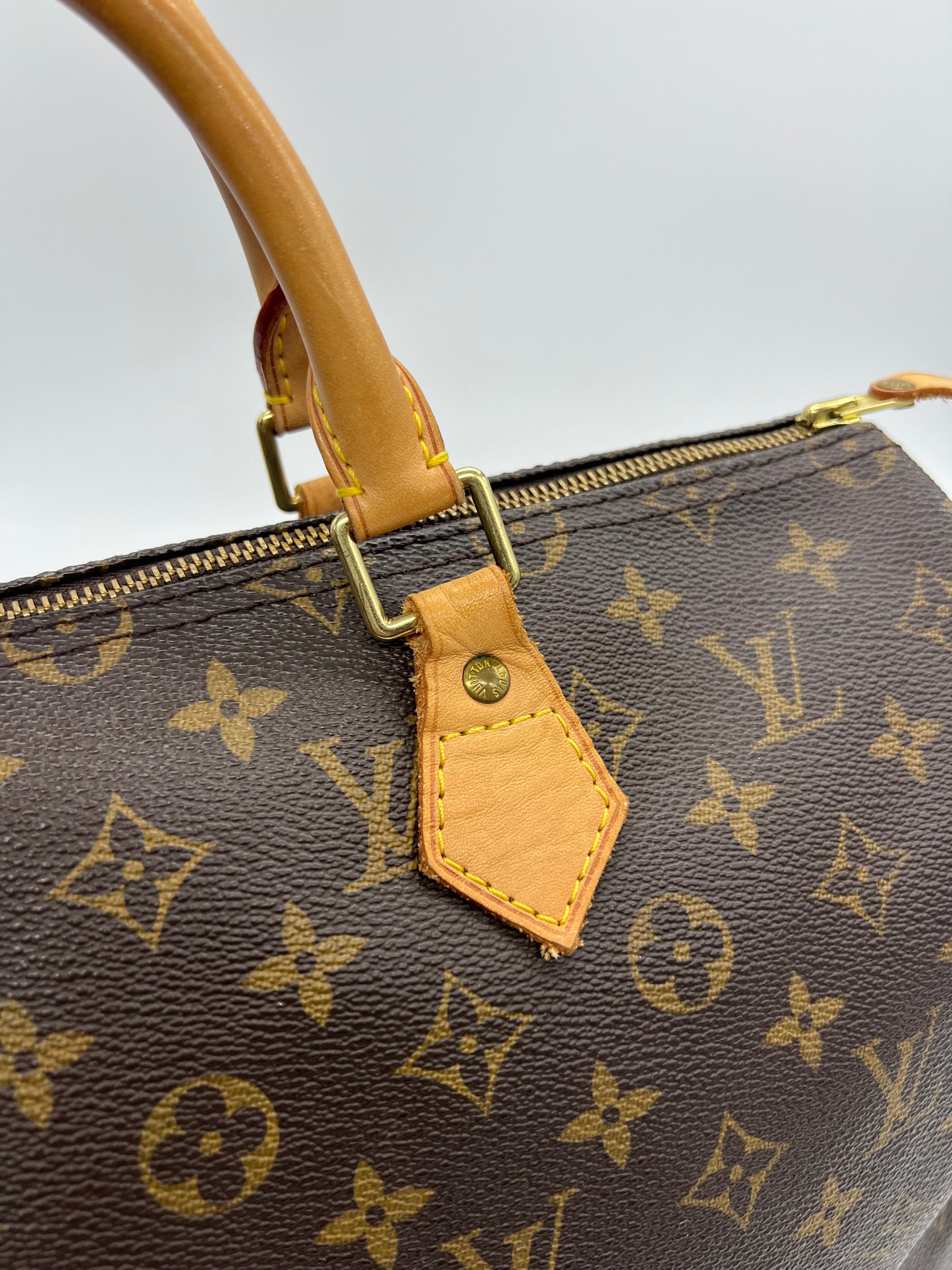 Louis Vuitton Speedy 35 Monogram