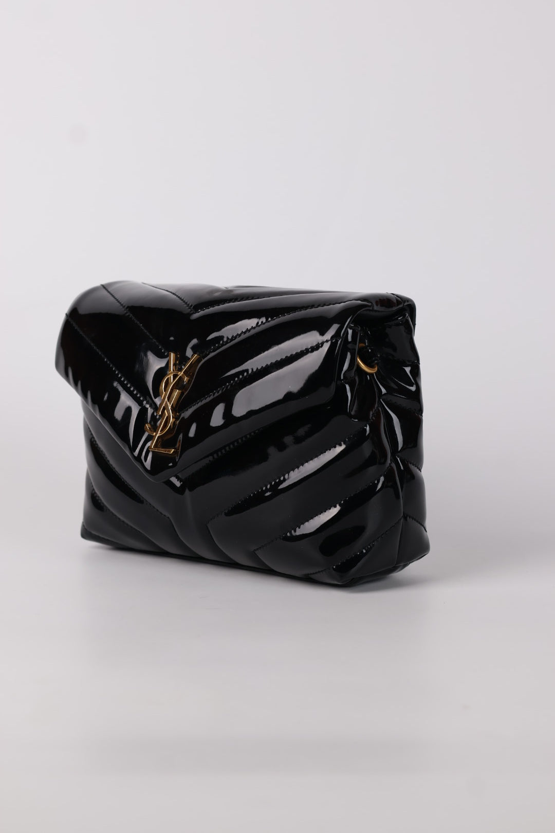 Saint Laurent Lou Lou Toy Vernis