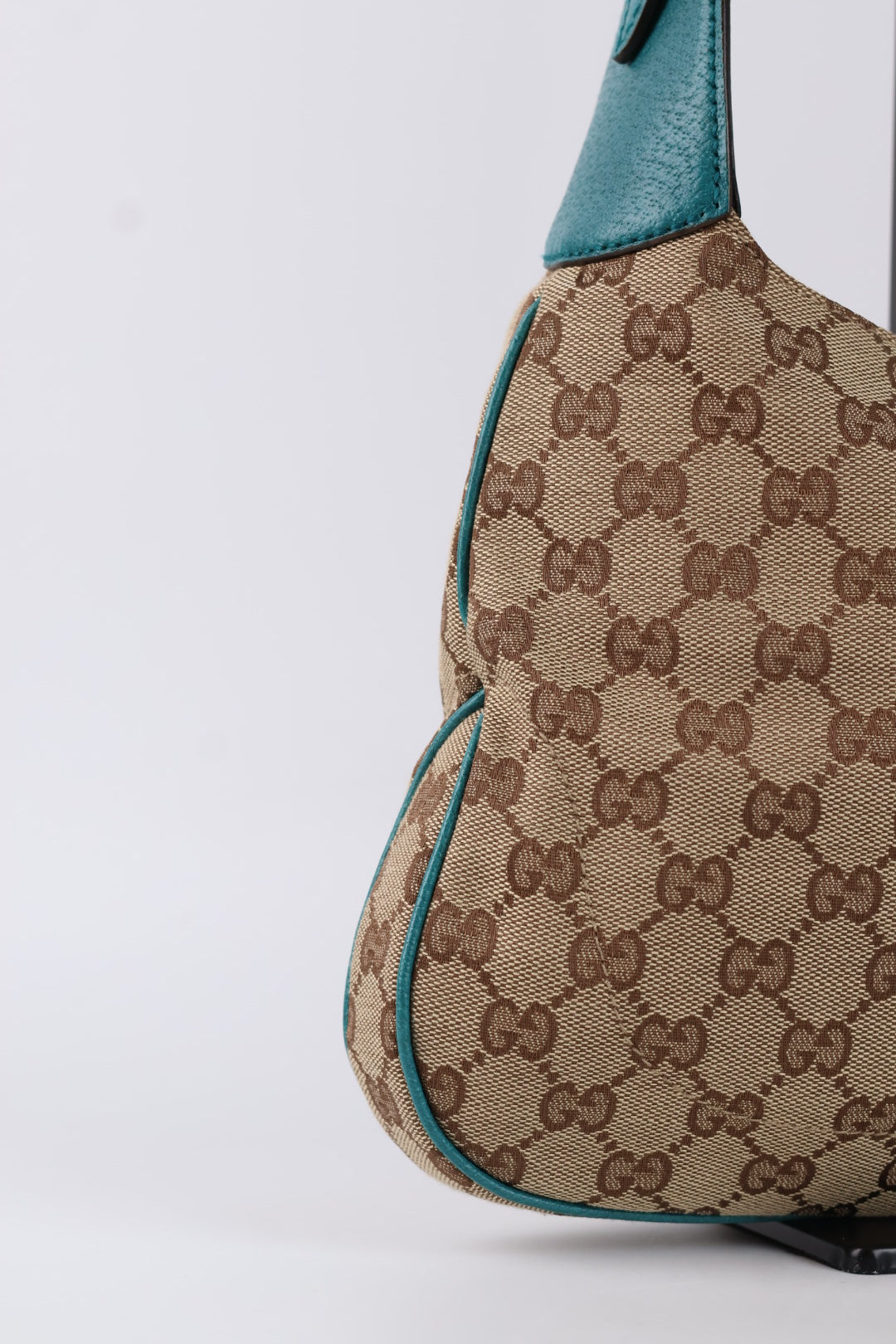 Gucci Jackie GG Wave