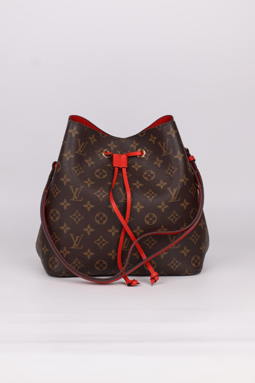 Louis Vuitton Neo Noè MM Monogram