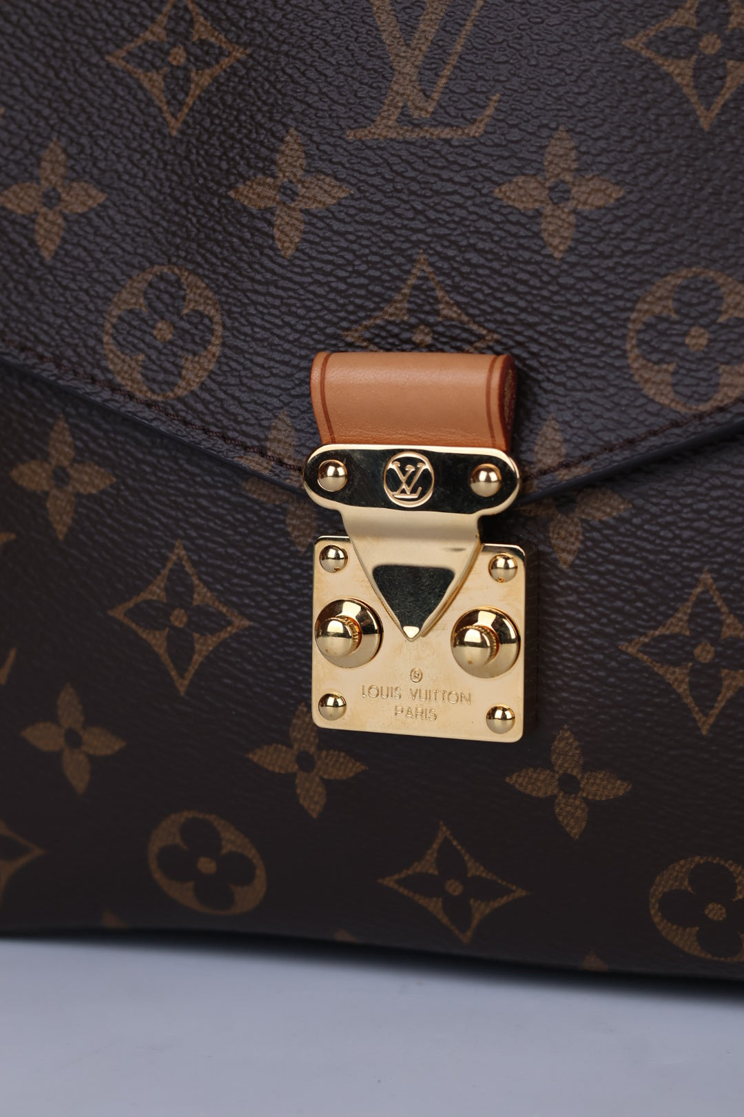 Louis Vuitton Métis Monogram