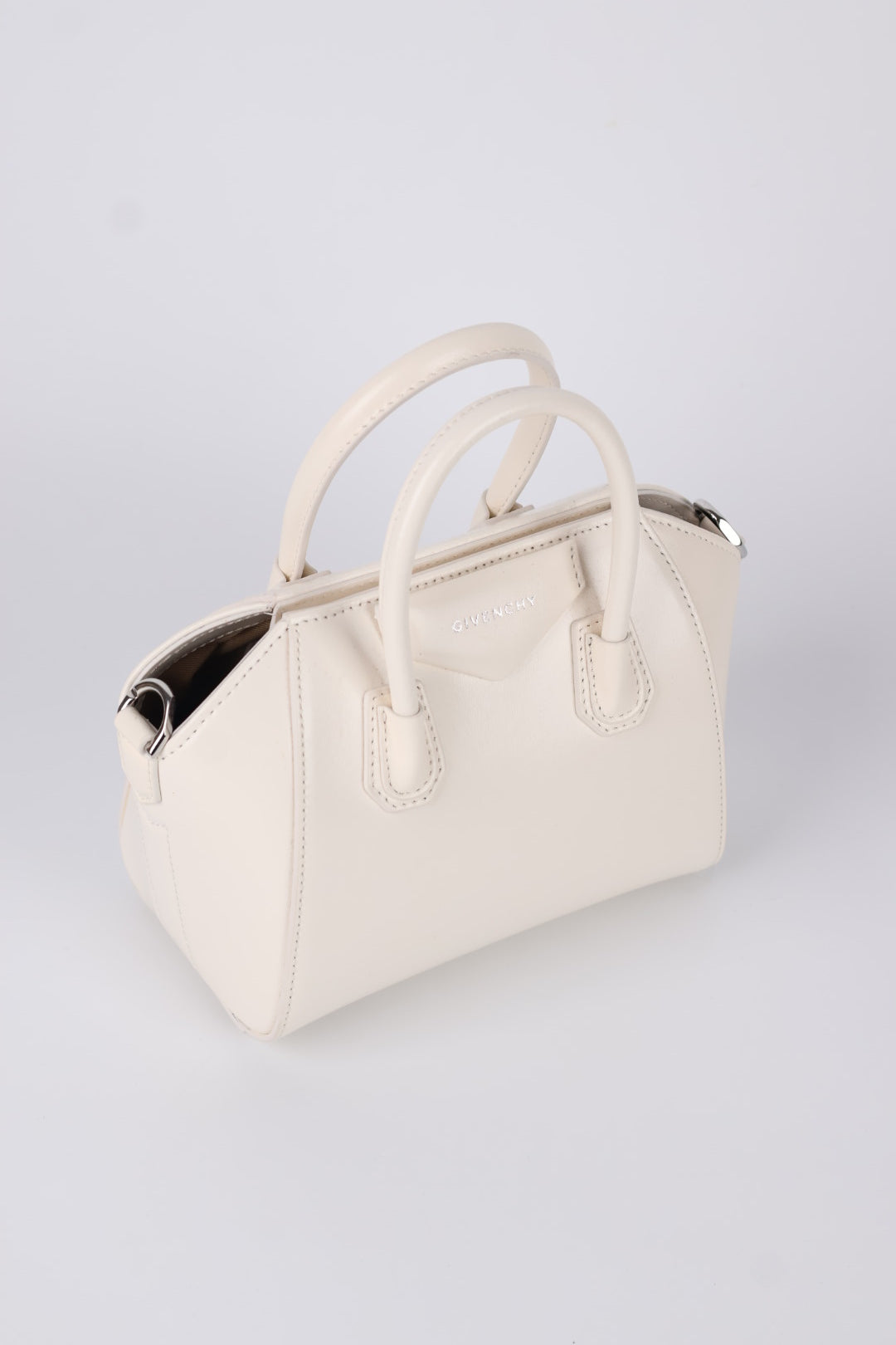 Givenchy Mini Antigona
