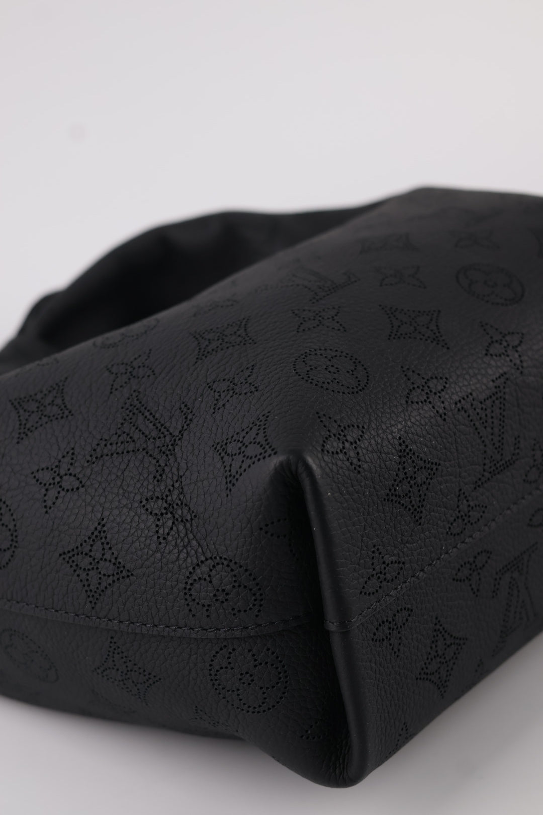 Louis Vuitton Why Knot PM Mahina