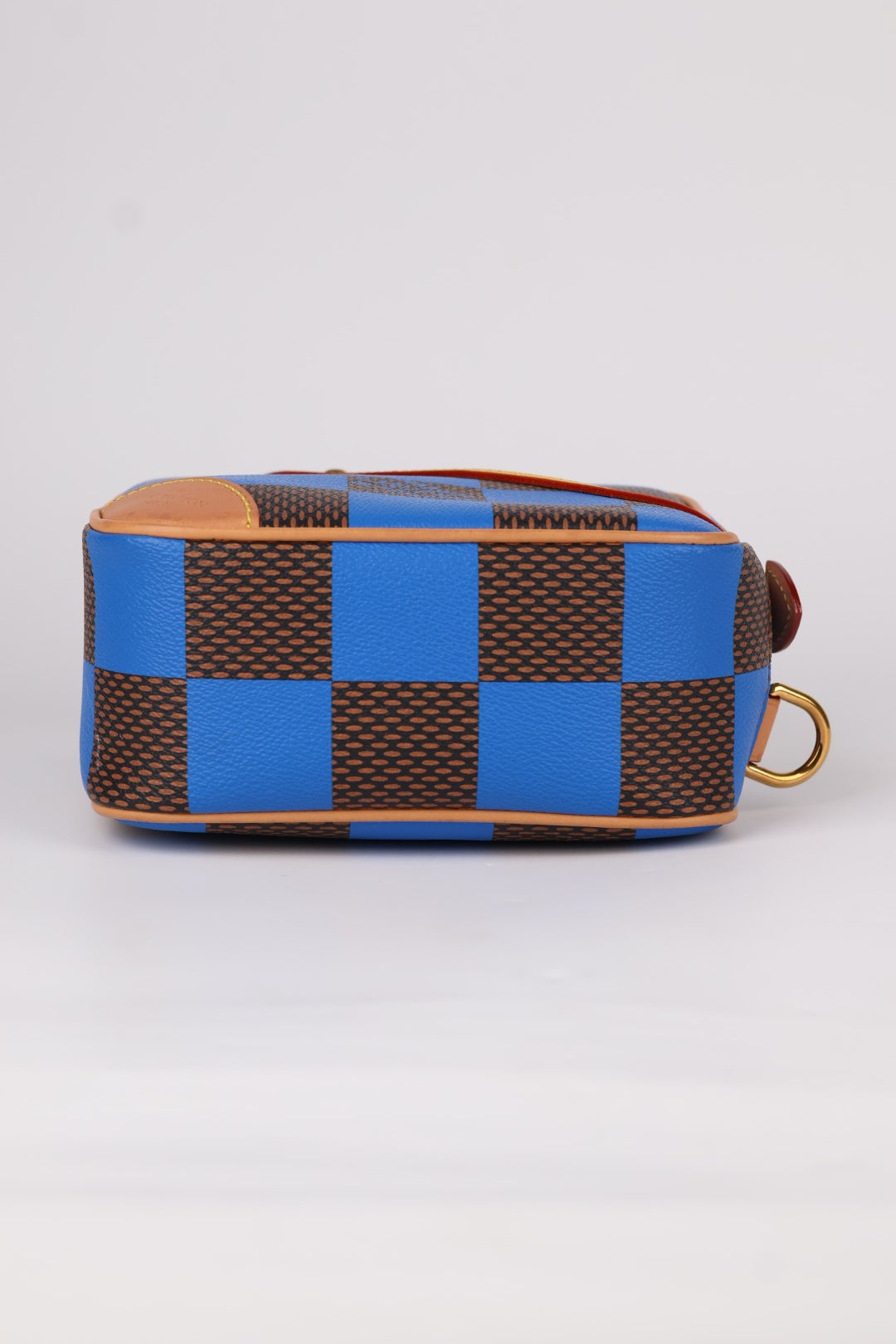 Louis Vuitton Chess Messenger Damier Pop